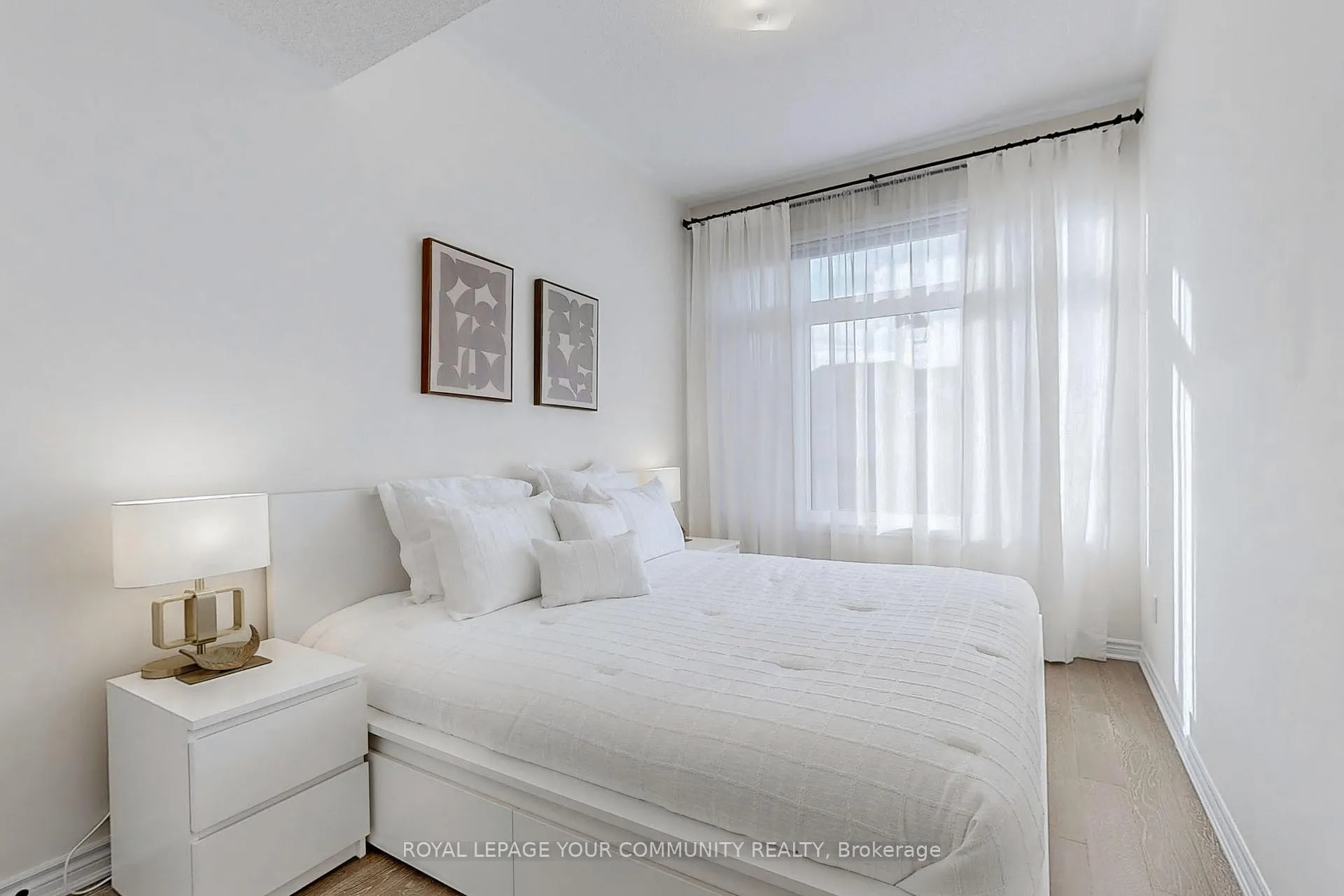 Photo 26 of 57 Vedette Way, Vaughan, Vellore Village — HOMEH