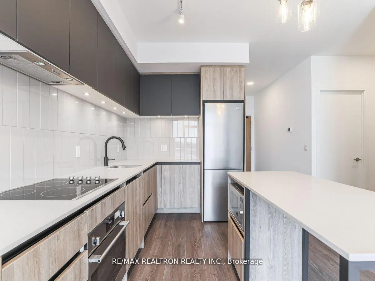 Photo 3 of Unit 721, 7950 Bathurst Street, Vaughan, Beverley Glen — HOMEH