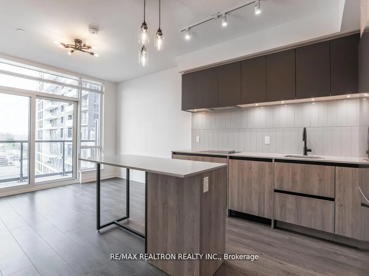 Photo 12 of Unit 721, 7950 Bathurst Street, Vaughan, Beverley Glen — HOMEH