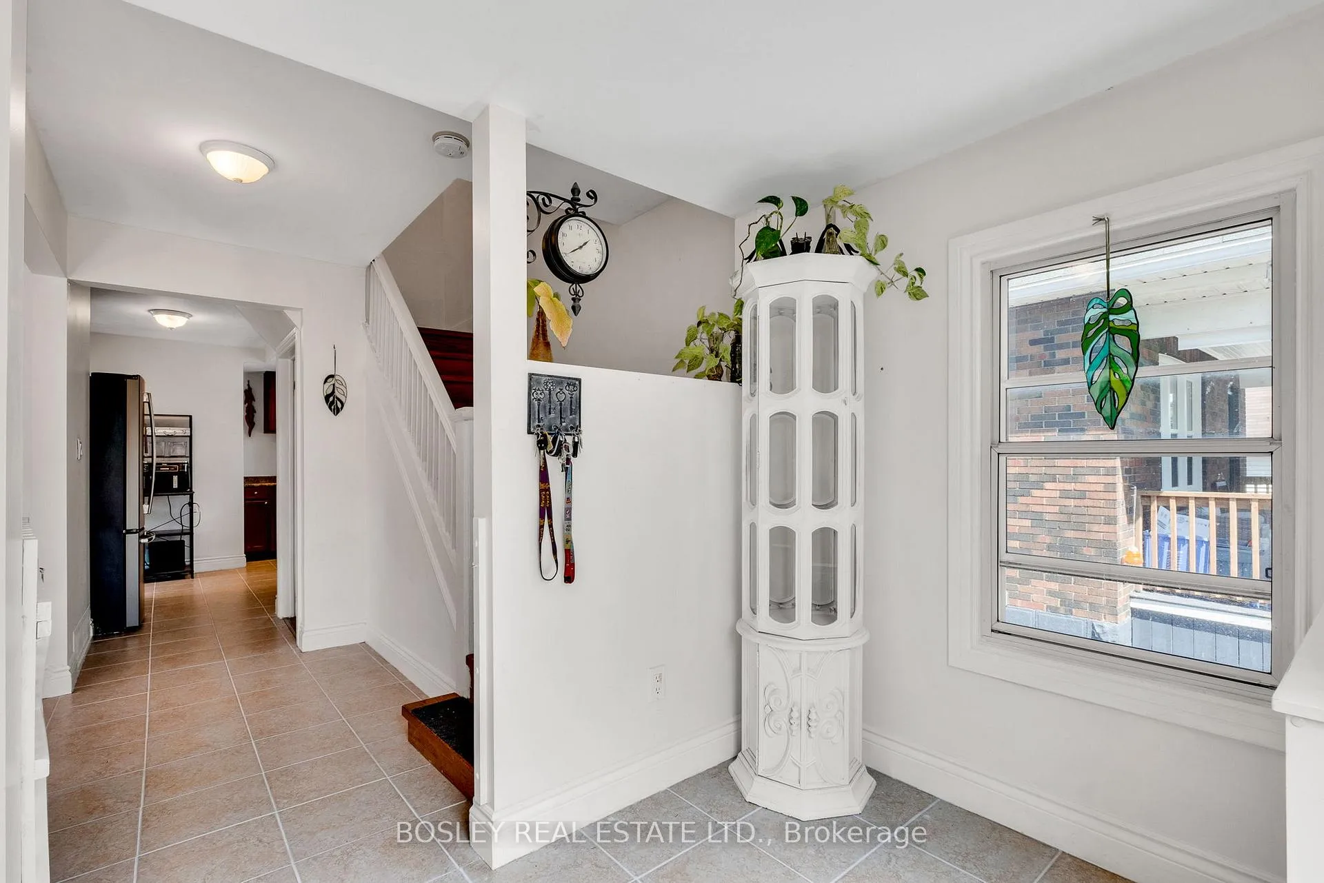 Photo 7 of 286 Saint Eloi Avenue, Oshawa, Central — HOMEH