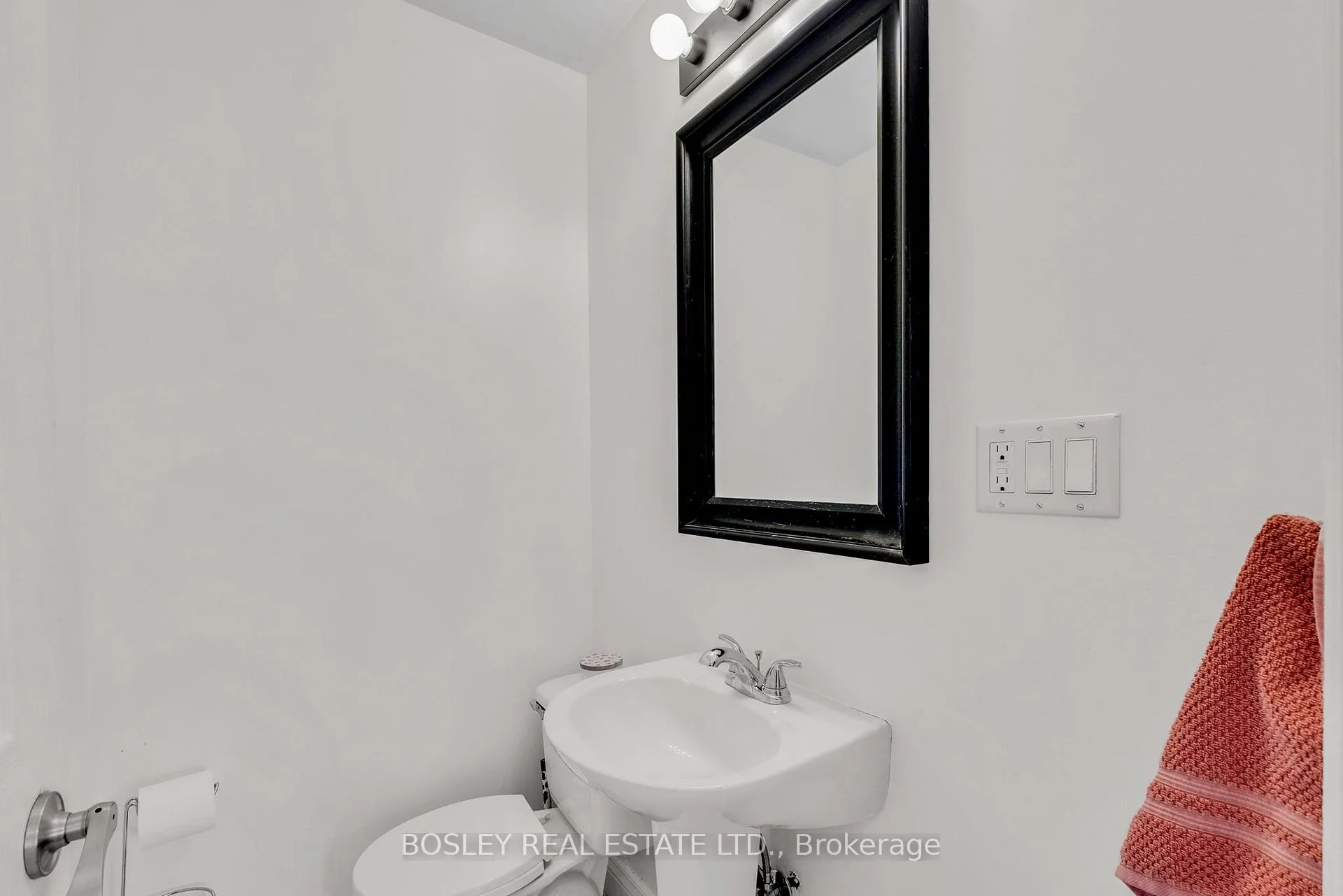 Photo 14 of 286 Saint Eloi Avenue, Oshawa, Central — HOMEH