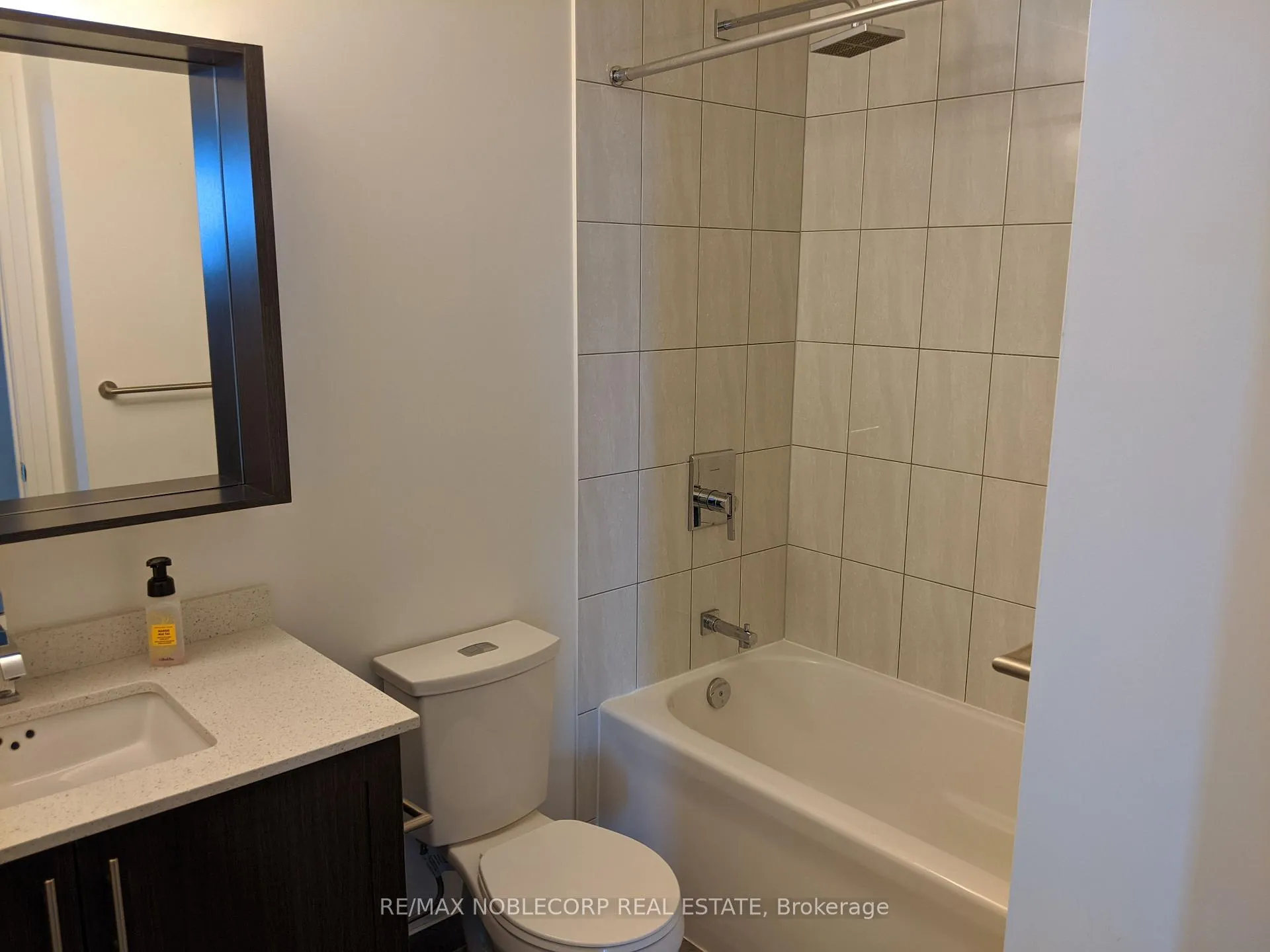 Photo 7 of Unit 317, 3600 Highway 7 W, Vaughan, Vaughan Corporate Centre — HOMEH