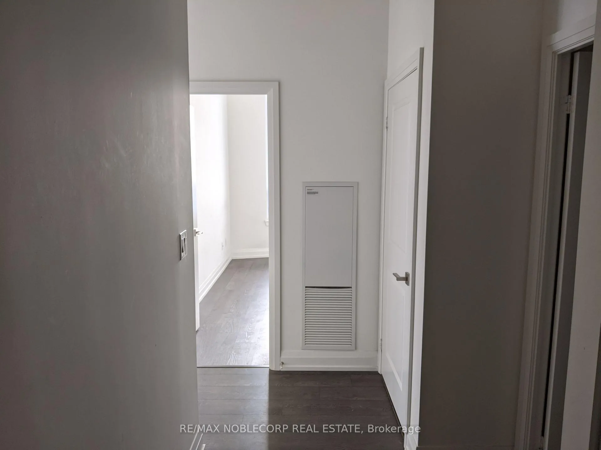 Photo 18 of Unit 317, 3600 Highway 7 W, Vaughan, Vaughan Corporate Centre — HOMEH
