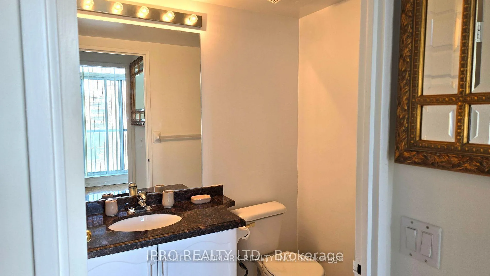 Photo 9 of Unit 303, 7378 Yonge Street E, Vaughan, Crestwood-Springfarm-Yorkhill — HOMEH