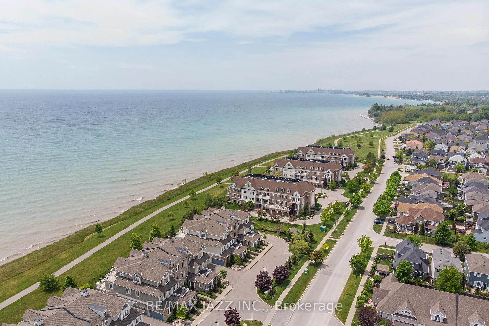 Photo 1 of Unit 412, 70 Shipway Avenue, Clarington, Newcastle — HOMEH