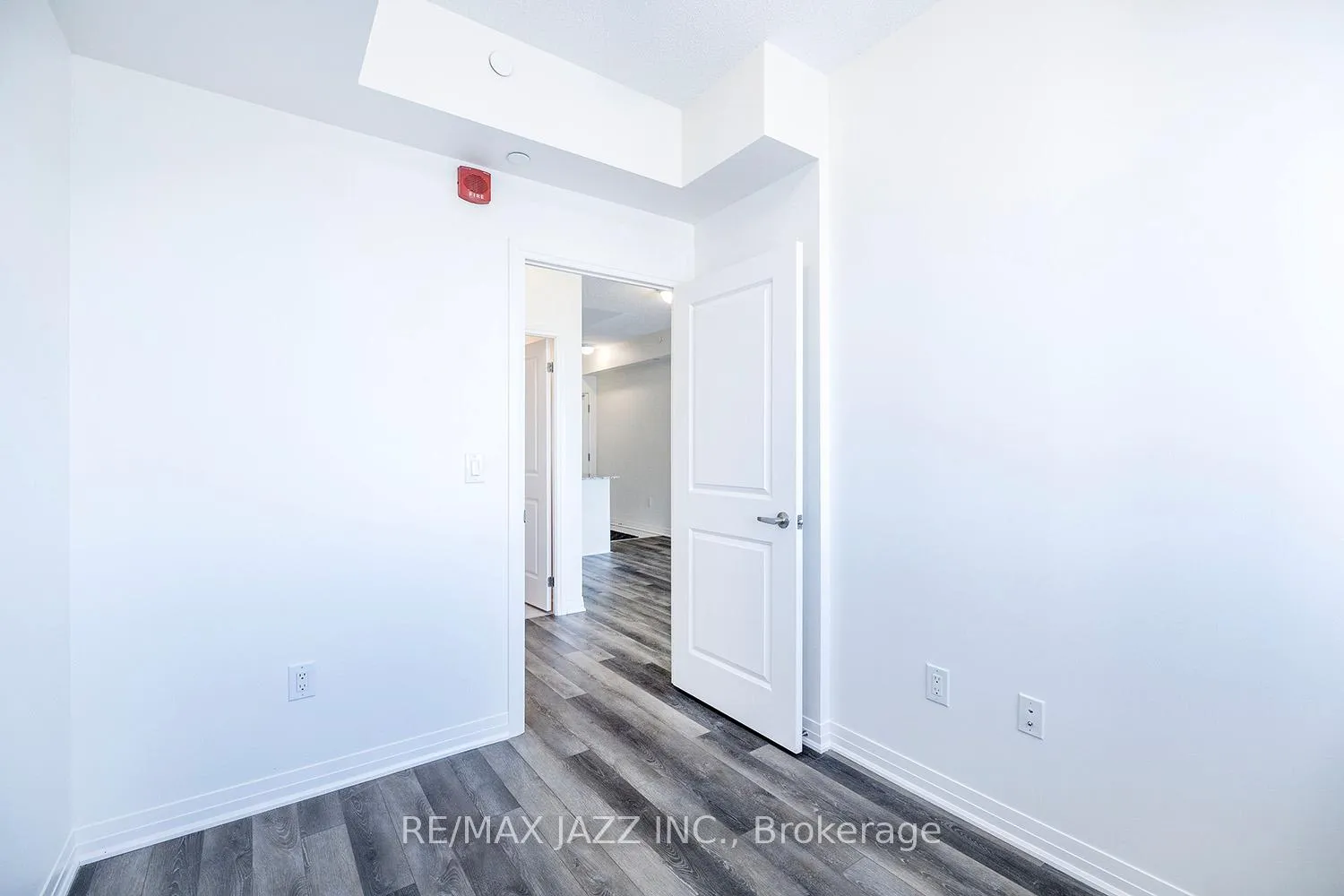 Photo 9 of Unit 412, 70 Shipway Avenue, Clarington, Newcastle — HOMEH