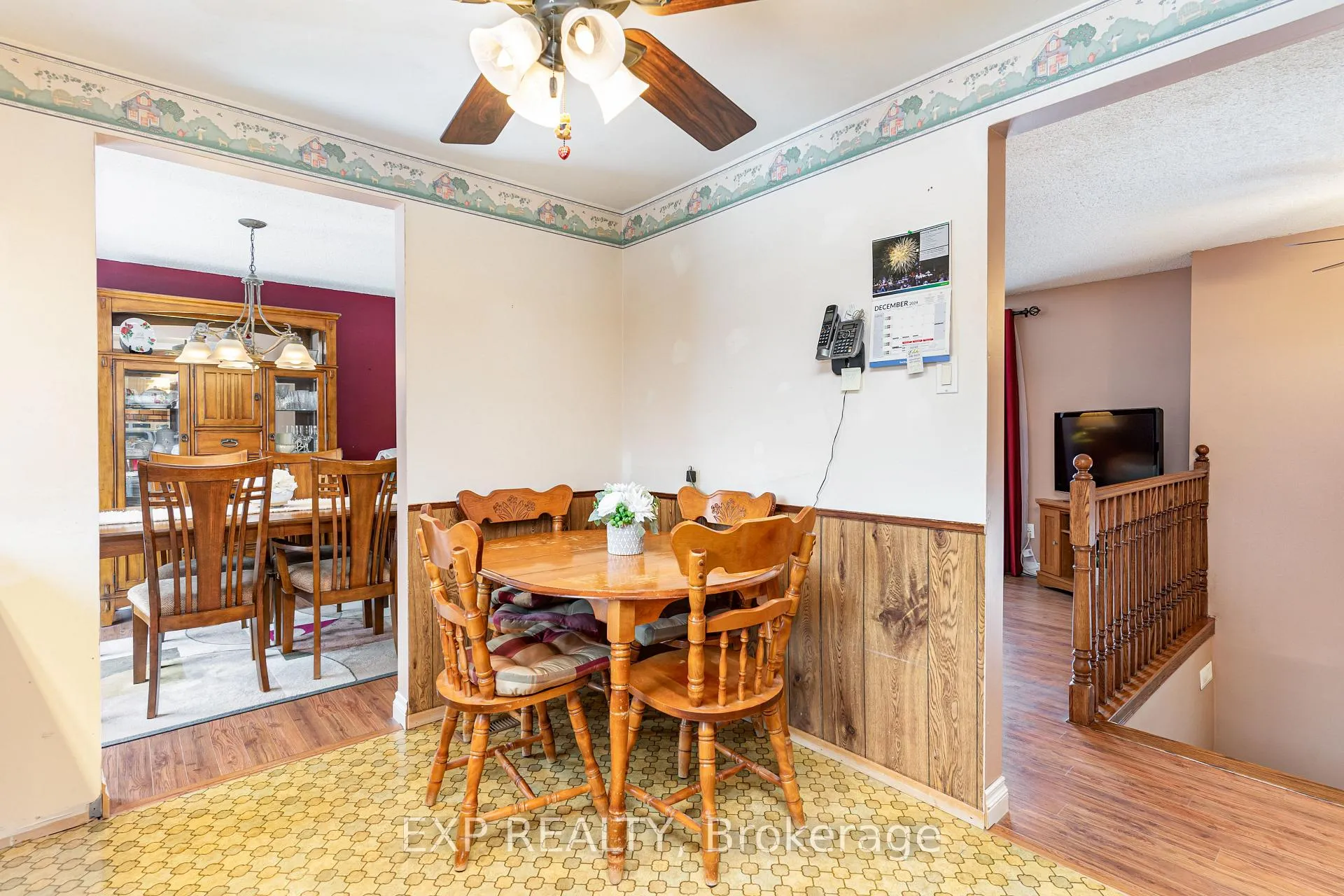 Photo 10 of 90 Penetanguishene Road, Barrie, North Shore — HOMEH