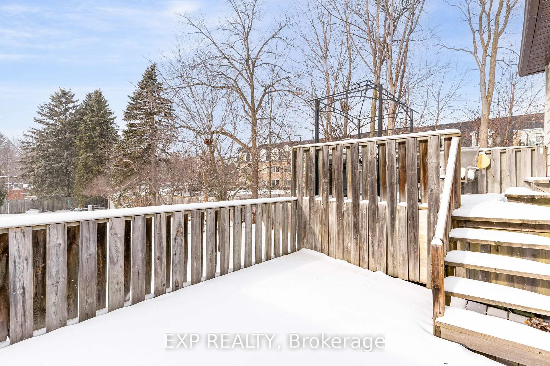 Photo 23 of 90 Penetanguishene Road, Barrie, North Shore — HOMEH
