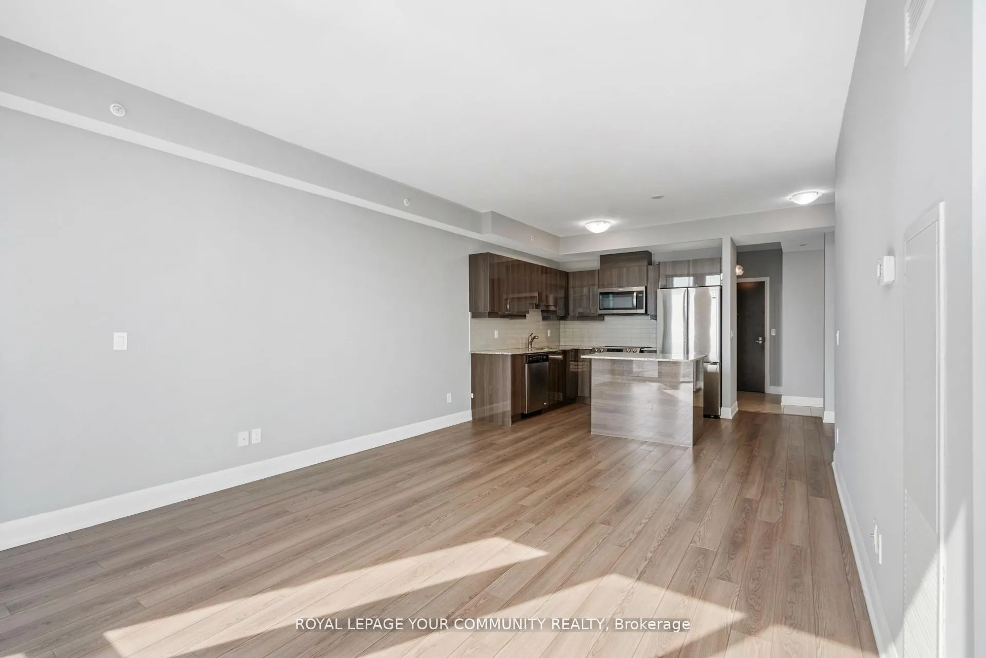 Photo 11 of Unit 1810, 2910 Highway 7 Road, Vaughan, Concord — HOMEH