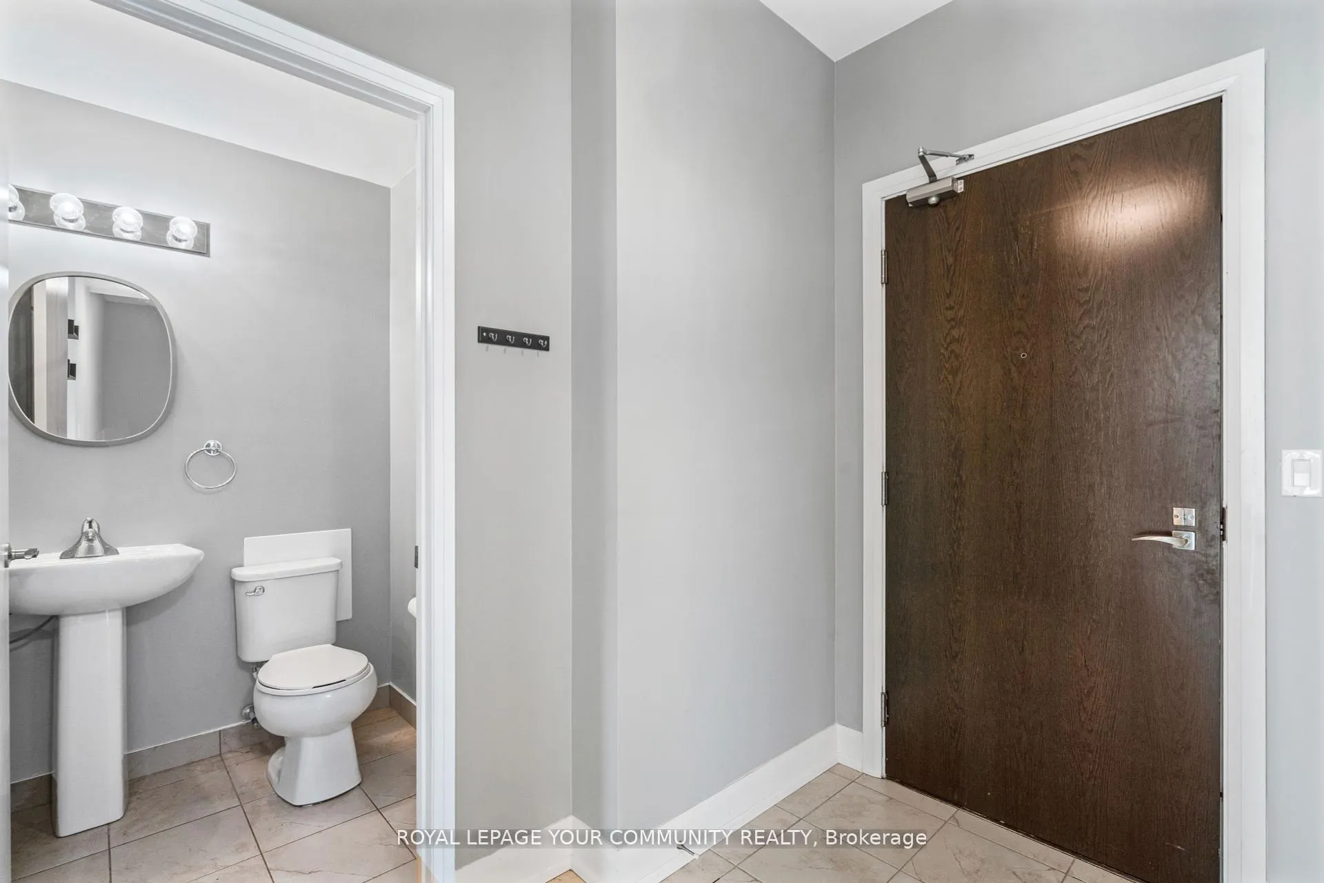 Photo 19 of Unit 1810, 2910 Highway 7 Road, Vaughan, Concord — HOMEH