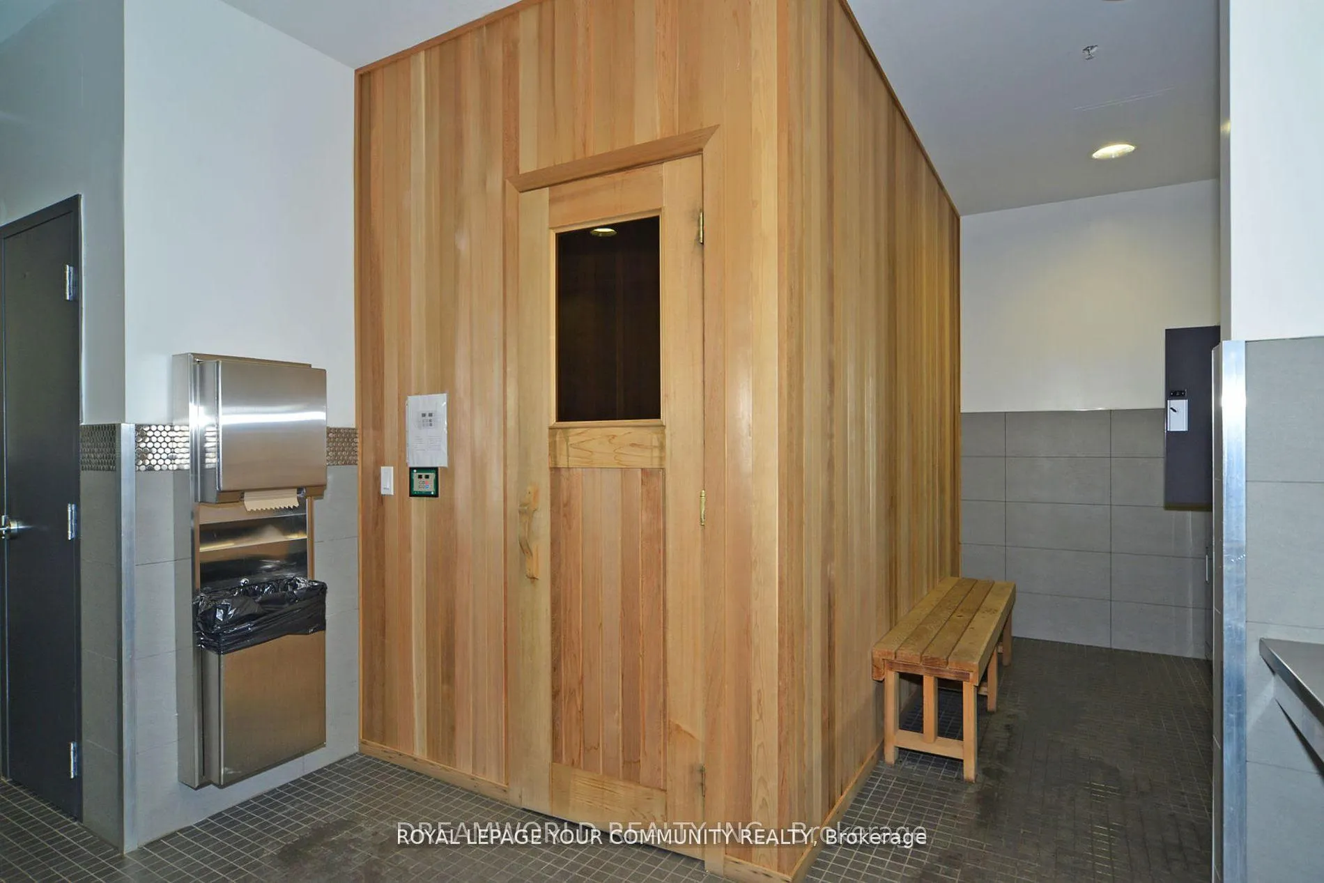 Photo 36 of Unit 1810, 2910 Highway 7 Road, Vaughan, Concord — HOMEH