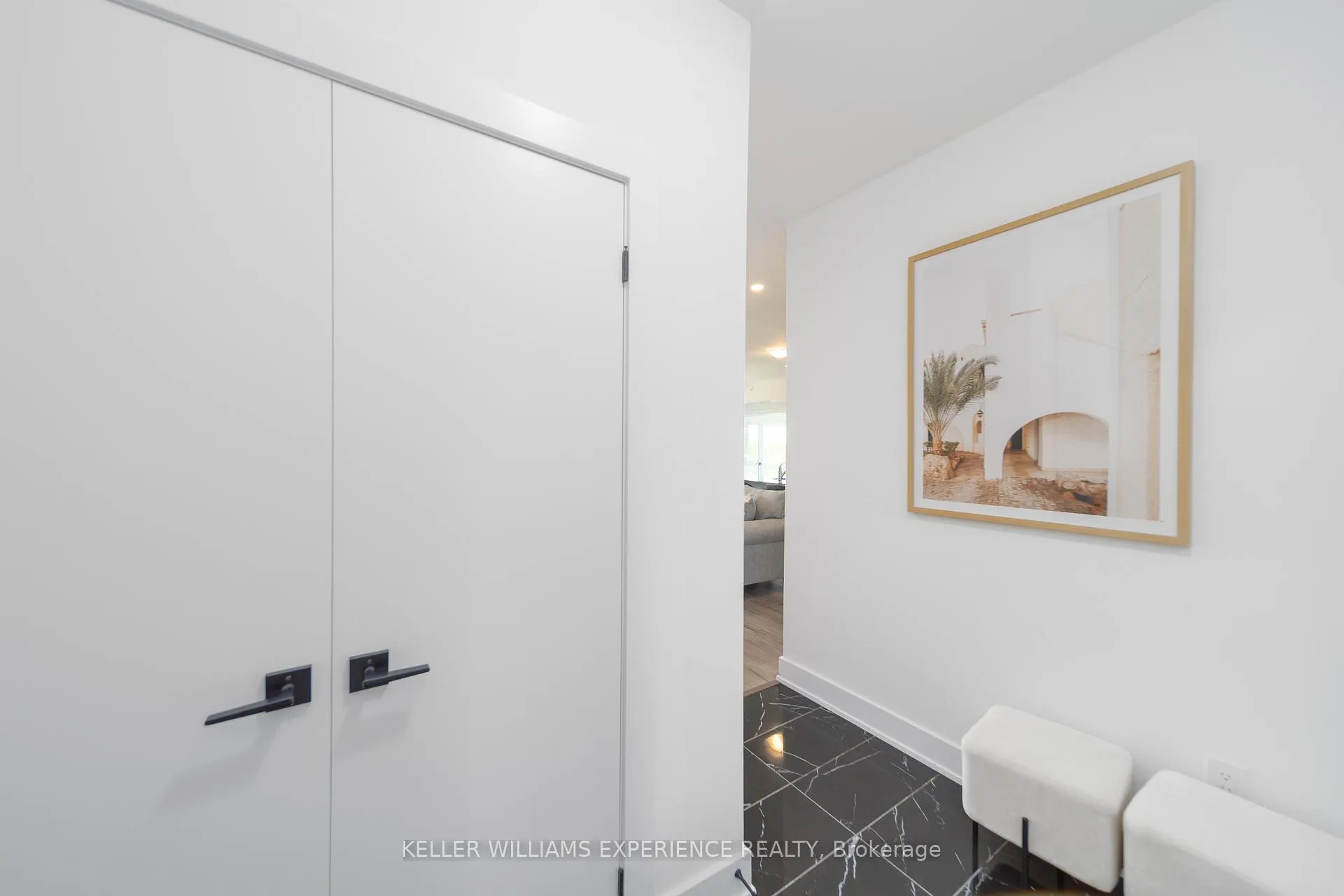 Photo 2 of Unit 401, 8 Culinary Lane, Barrie, Innis-Shore — HOMEH