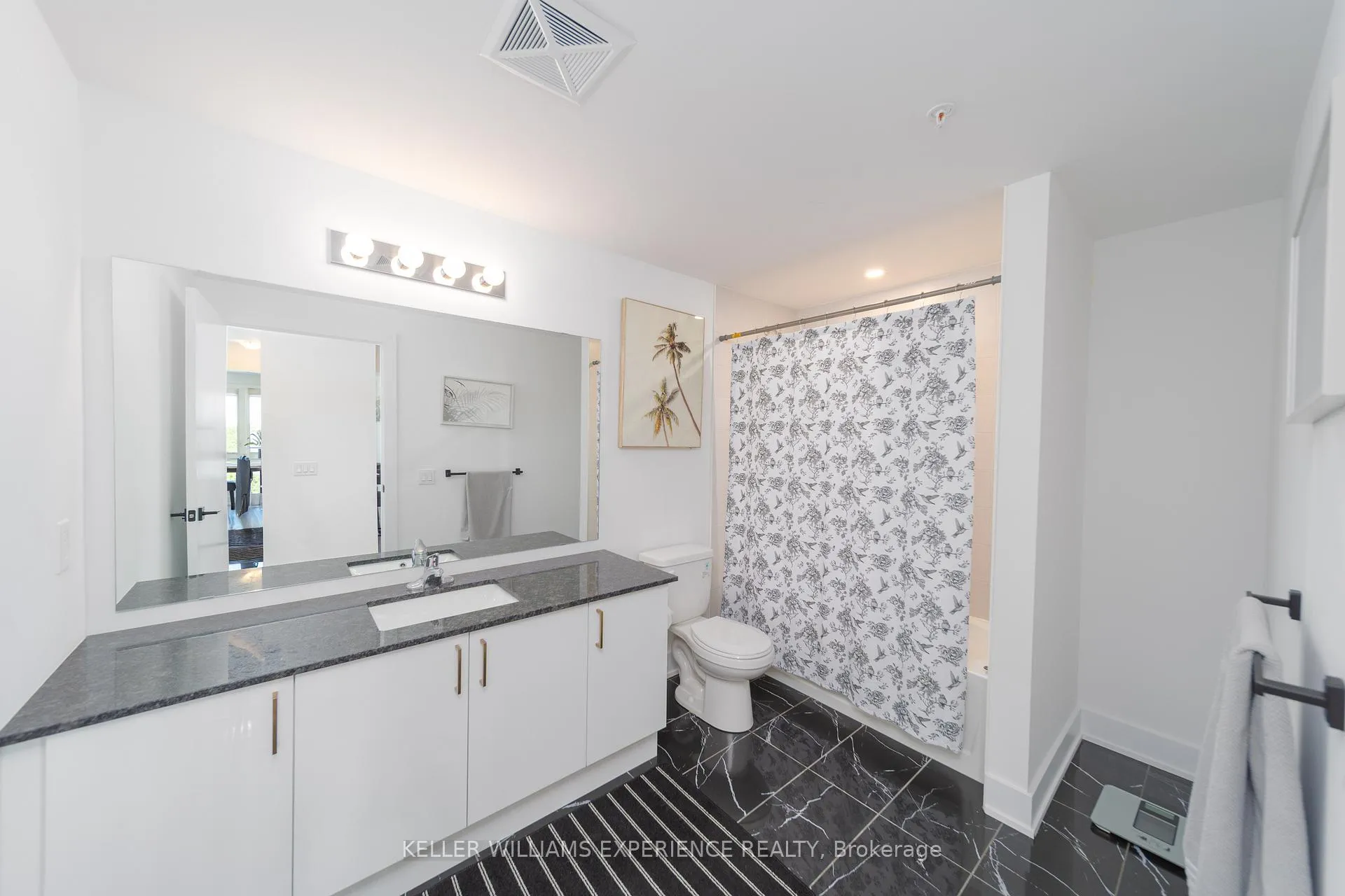 Photo 12 of Unit 401, 8 Culinary Lane, Barrie, Innis-Shore — HOMEH