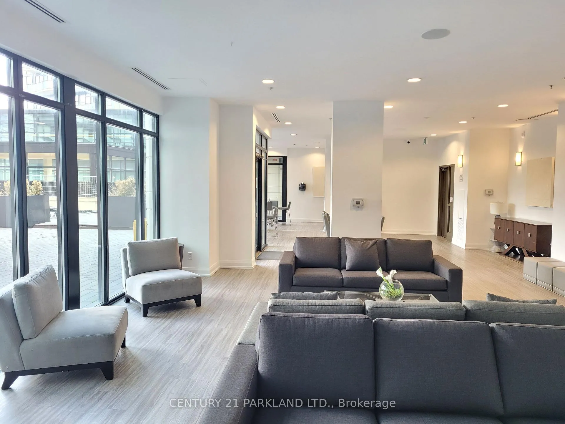 Photo 30 of Unit 1207, 2910 Highway 7 Road W, Vaughan, Concord — HOMEH