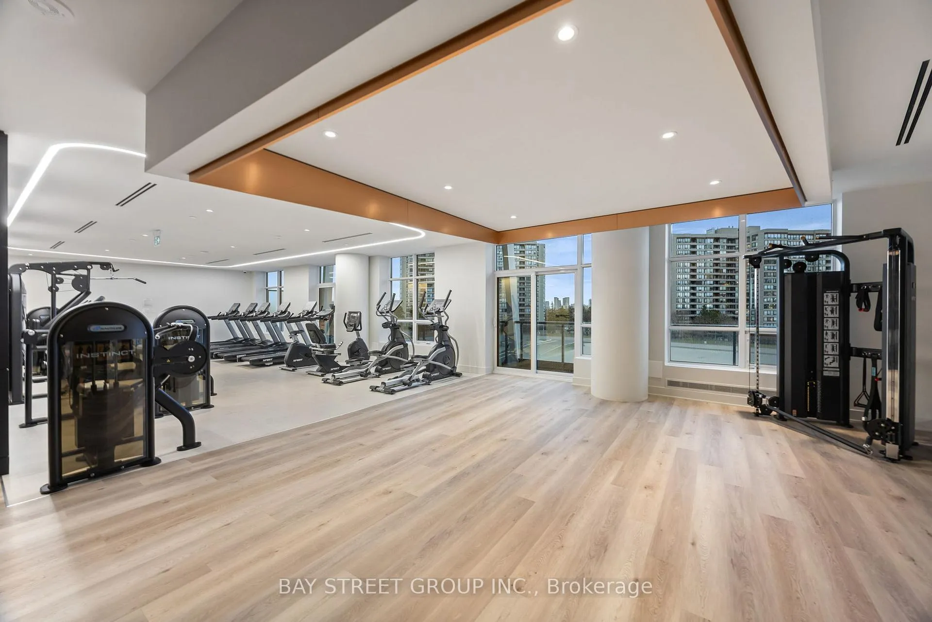 Photo 21 of Unit B-2803, 50 Upper Mall Way, Vaughan, Brownridge — HOMEH