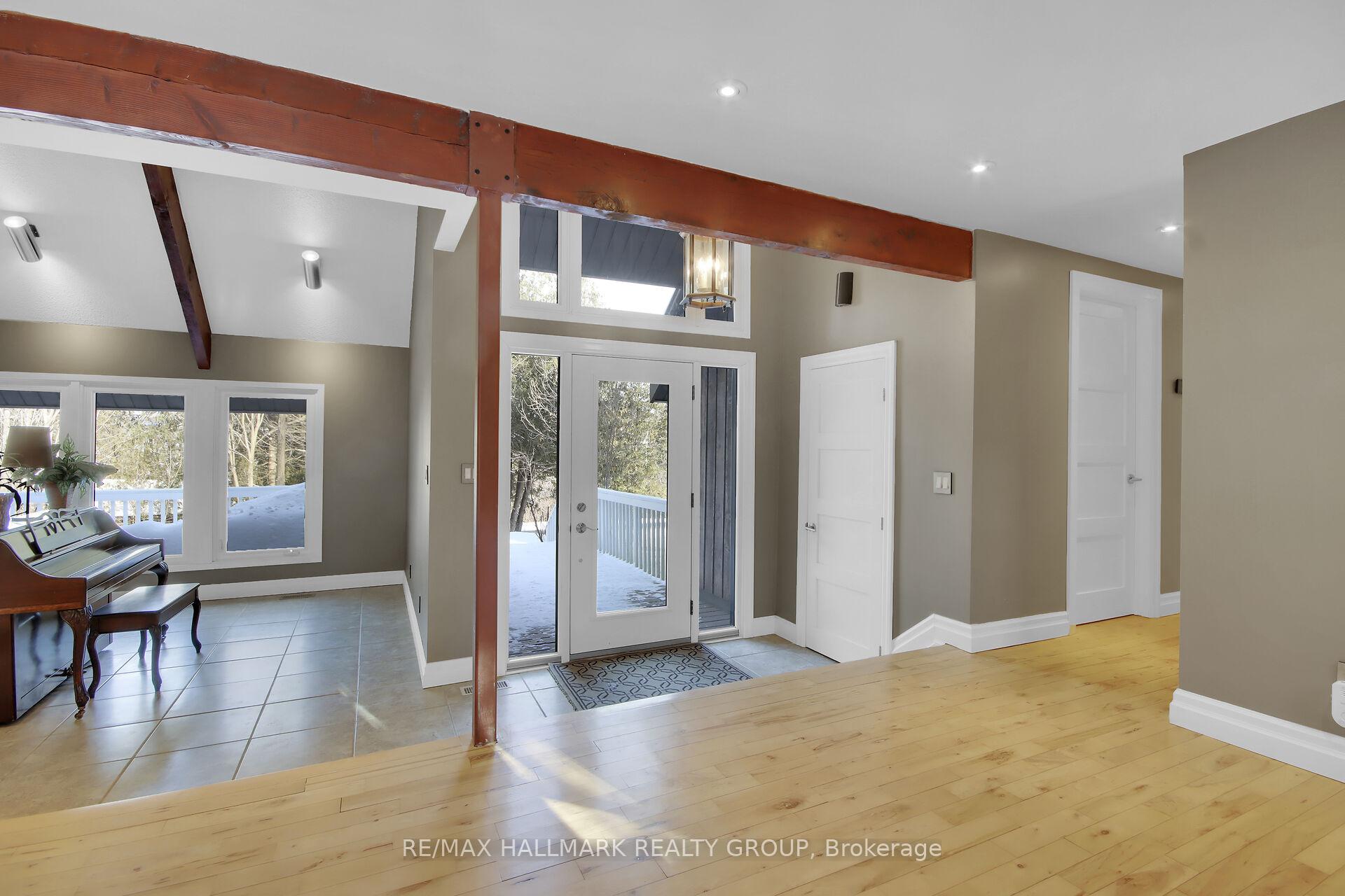 Photo 4 of 4723 Northwoods Drive, Ottawa, Constance Bay — HOMEH