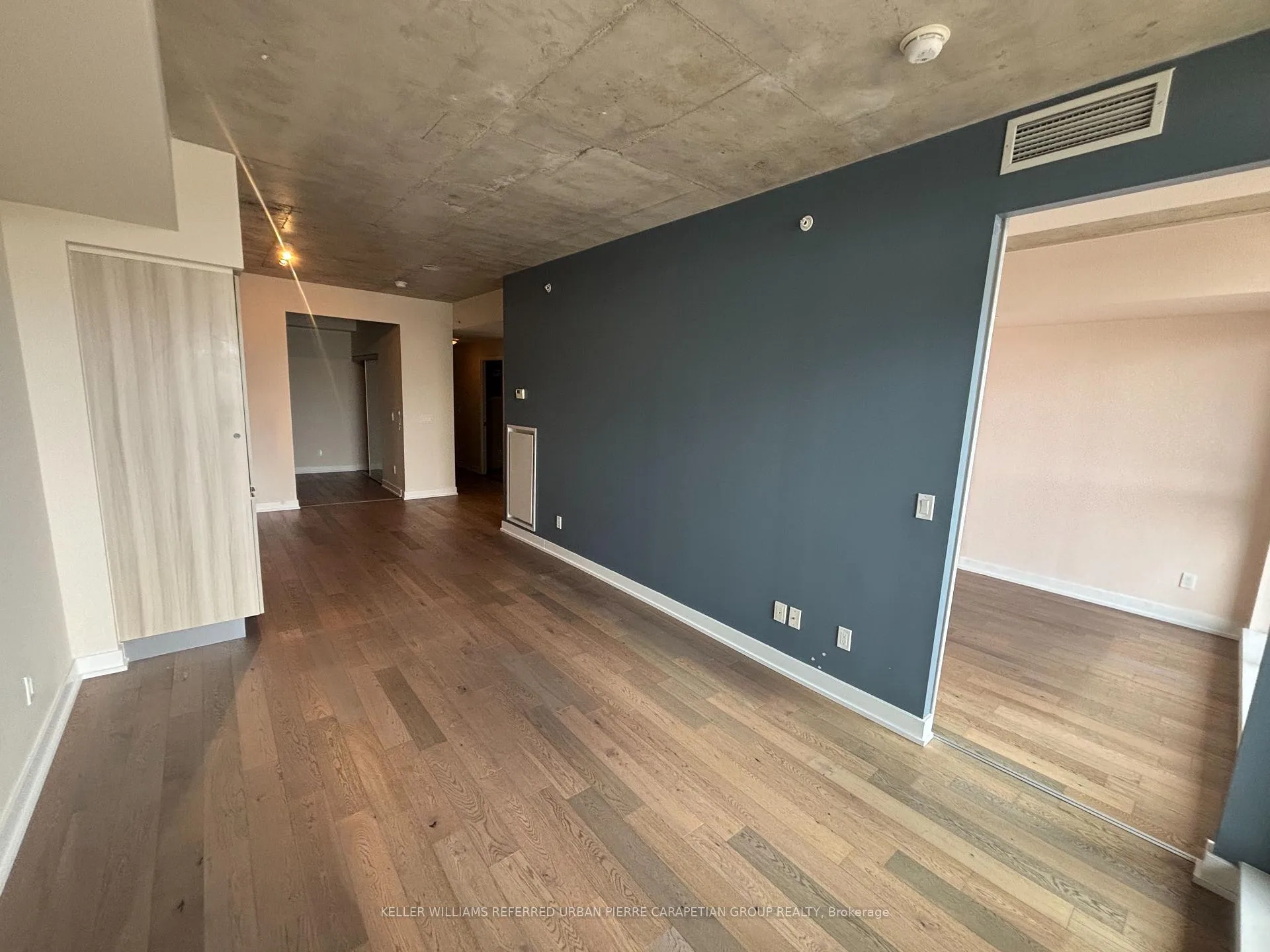 Photo 4 of Unit 721, 1190 Dundas Street, Toronto, South Riverdale — HOMEH