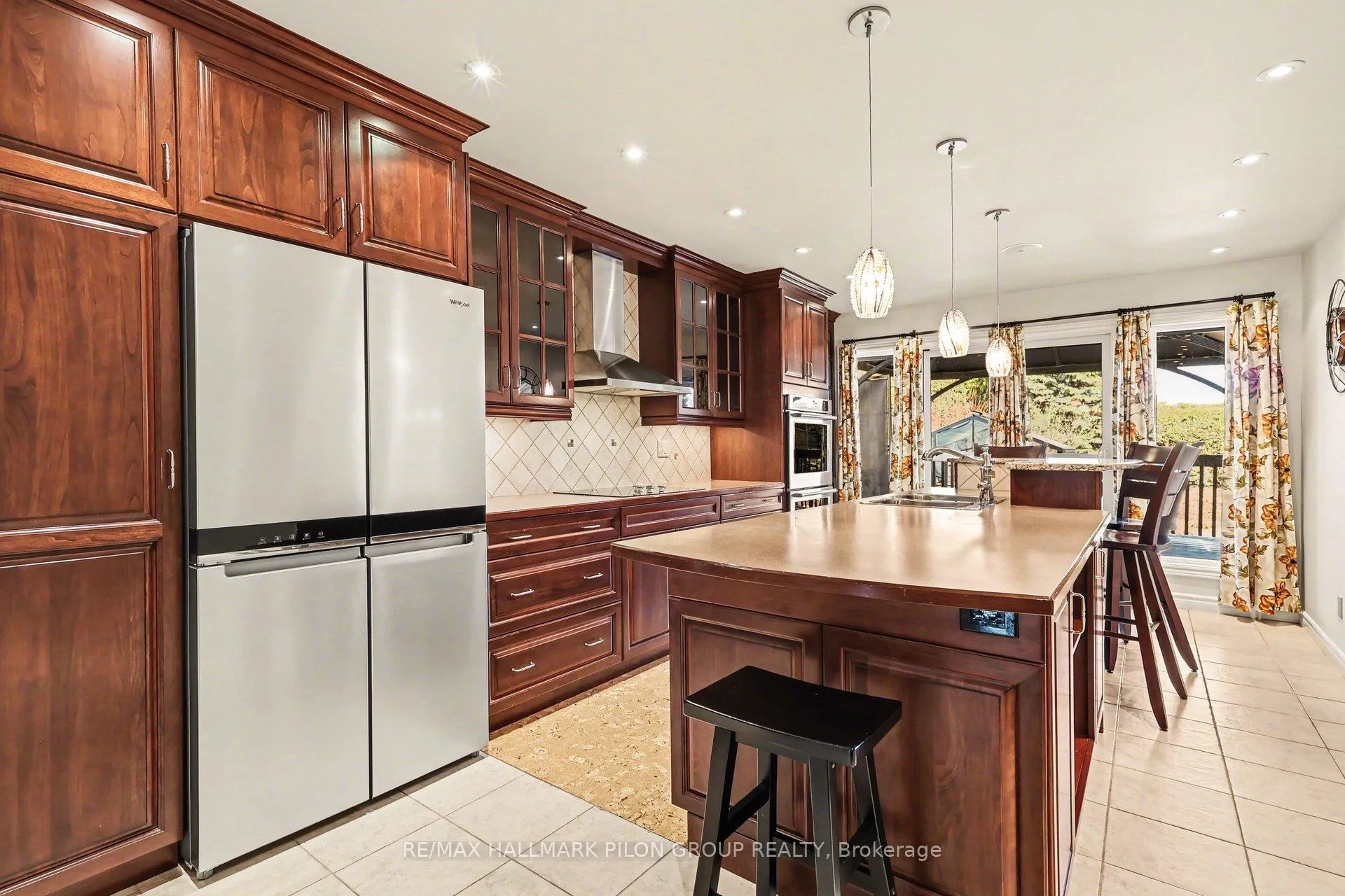 Photo 5 of 6603 Windsong Avenue, Ottawa, Orleans/Sunridge — HOMEH