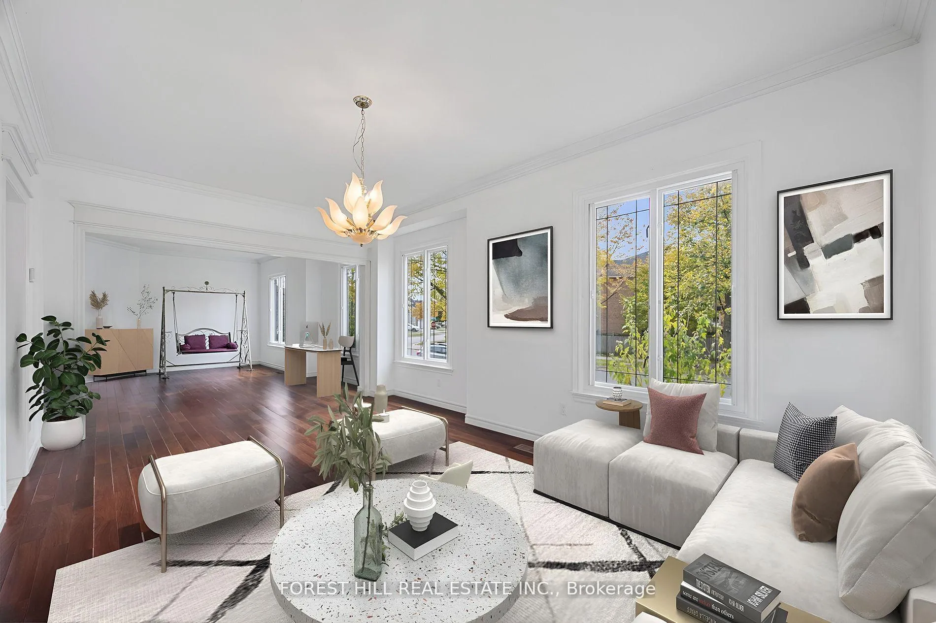 Photo 5 of 38 Worth Boulevard, Vaughan, Beverley Glen — HOMEH