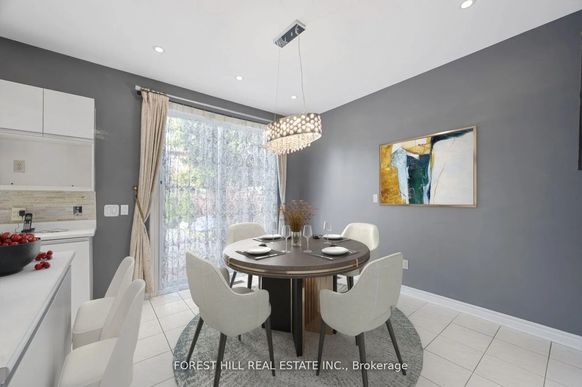 Photo 11 of 38 Worth Boulevard, Vaughan, Beverley Glen — HOMEH