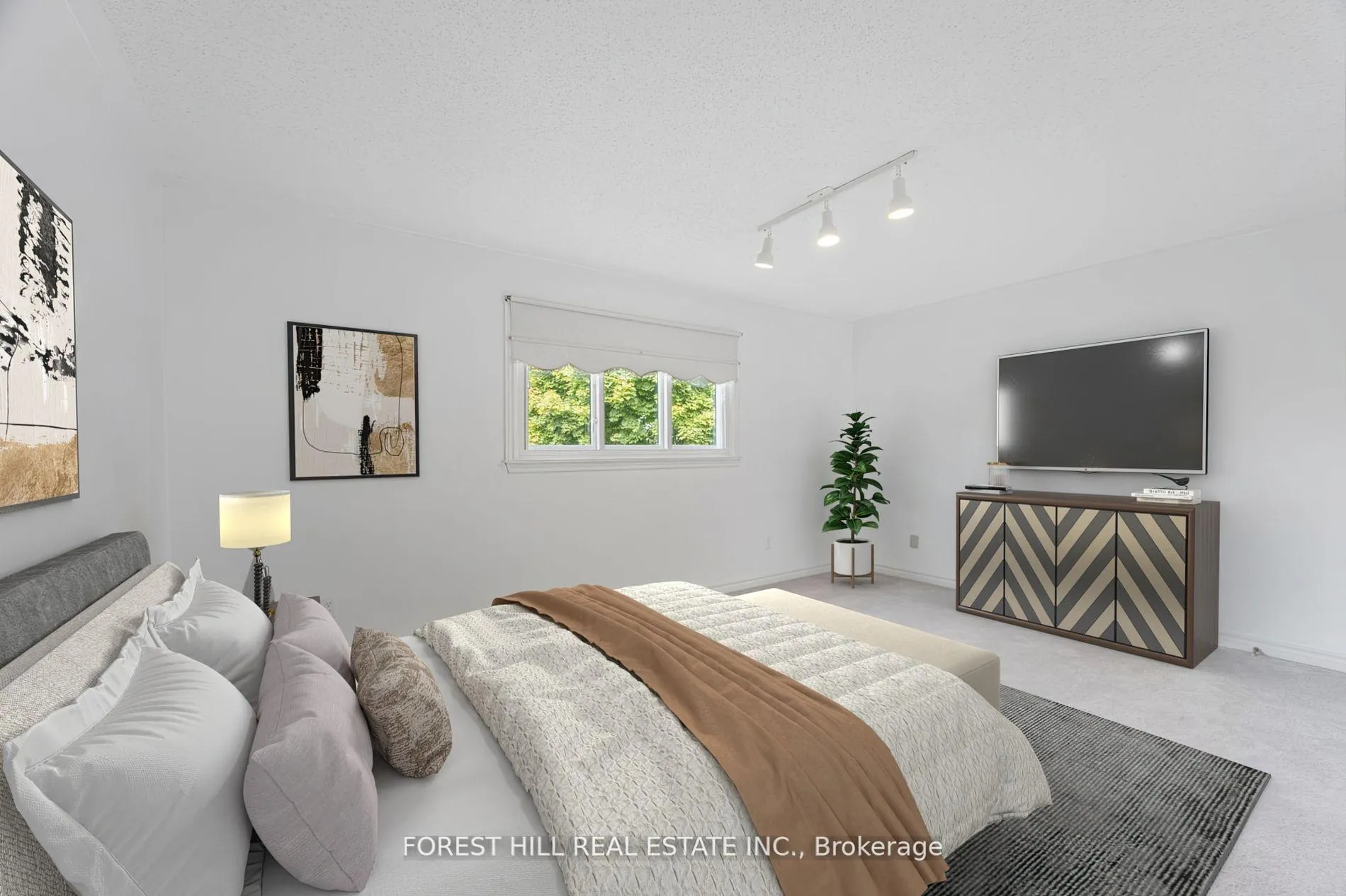 Photo 19 of 38 Worth Boulevard, Vaughan, Beverley Glen — HOMEH