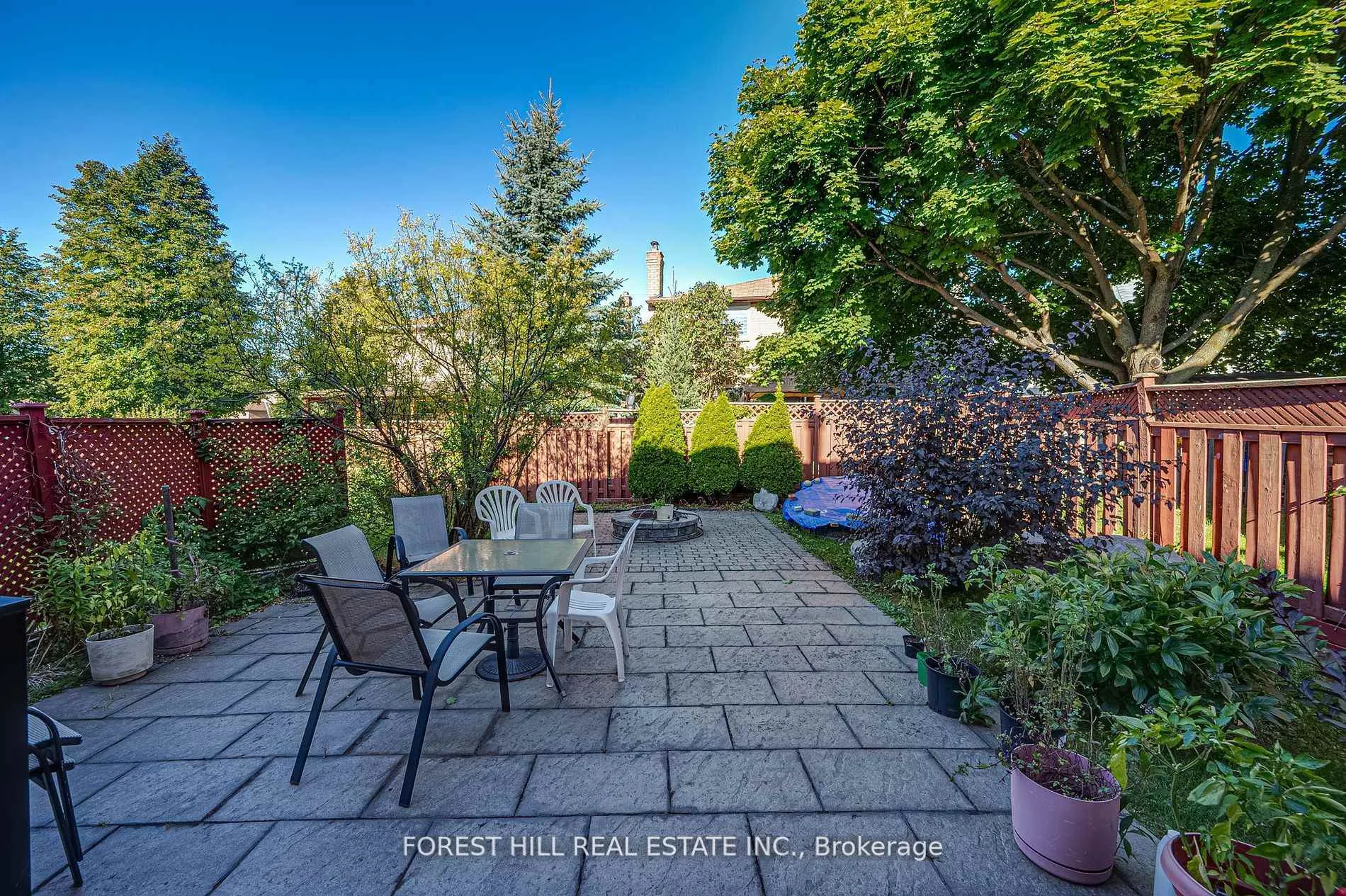 Photo 21 of 38 Worth Boulevard, Vaughan, Beverley Glen — HOMEH