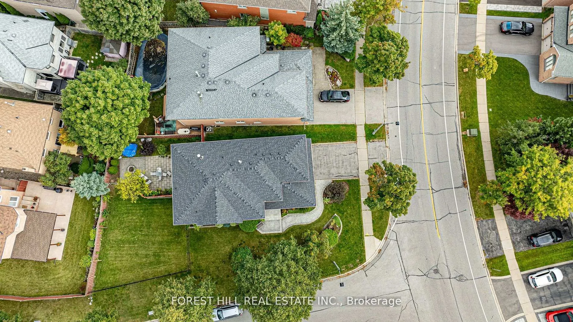 Photo 30 of 38 Worth Boulevard, Vaughan, Beverley Glen — HOMEH