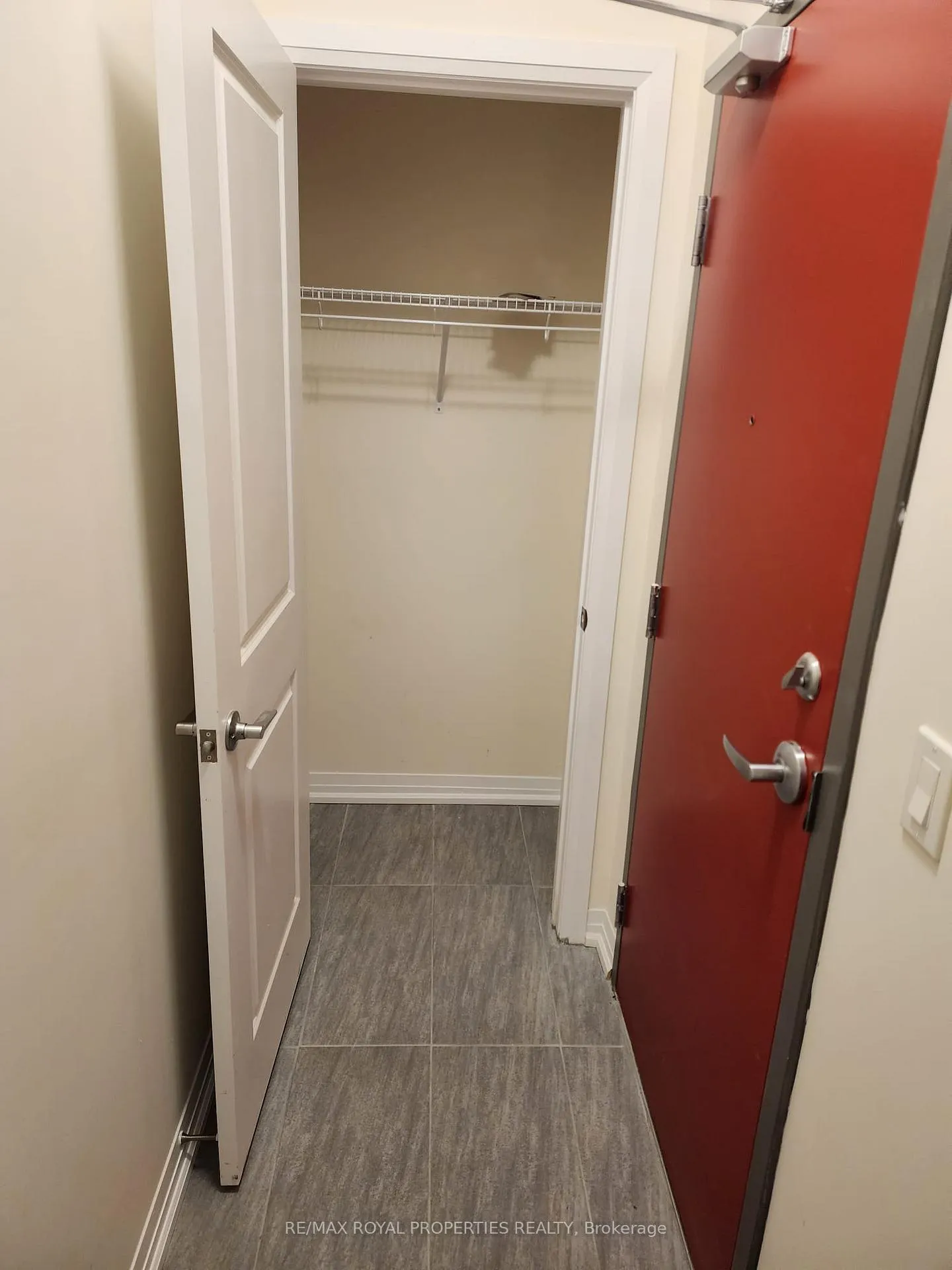 Photo 2 of Unit 718, 2635 William Jackson Drive, Pickering, Rural Pickering — HOMEH