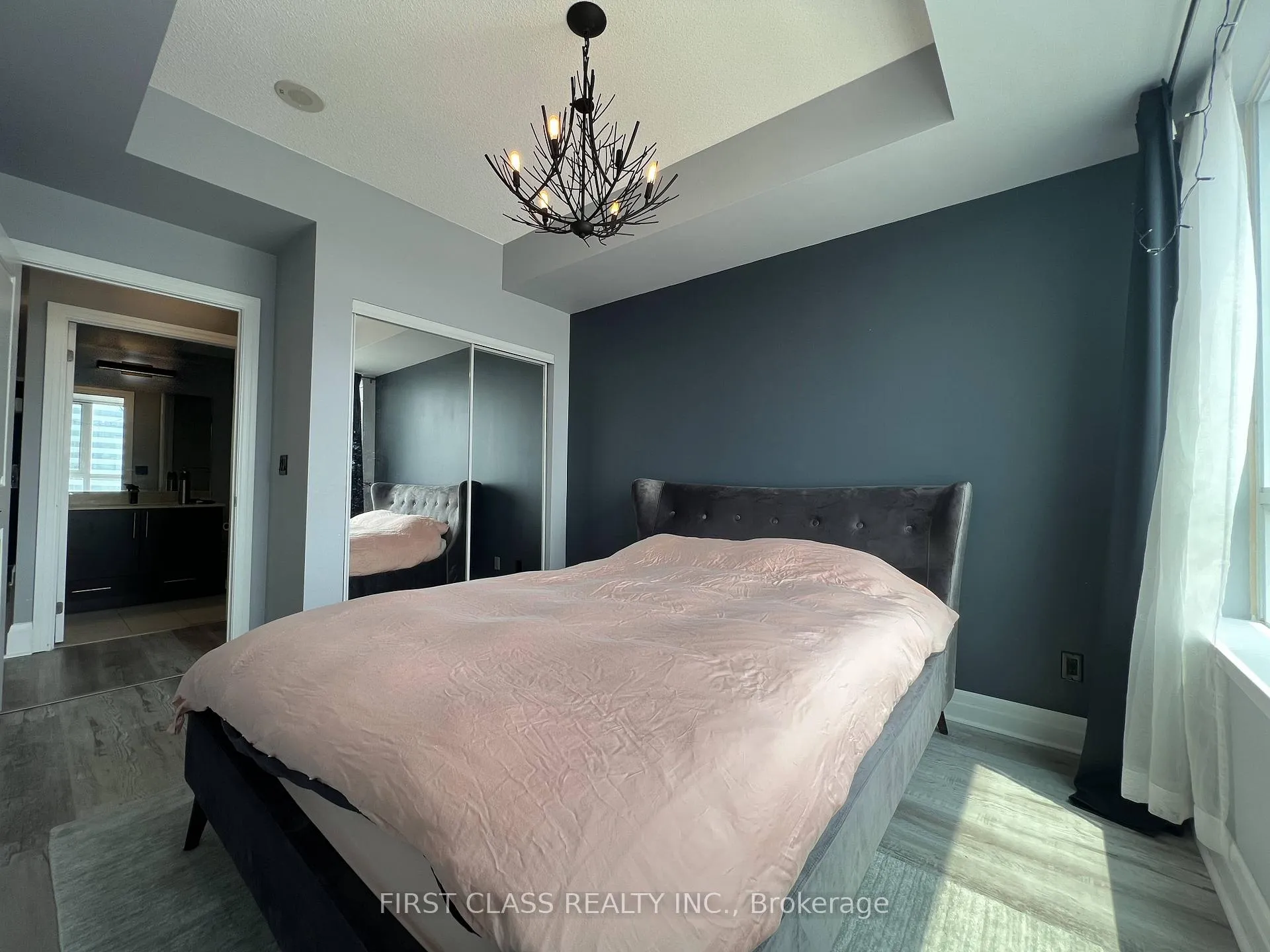 Photo 7 of Unit 819, 8110 Birchmount Road, Markham, Unionville — HOMEH