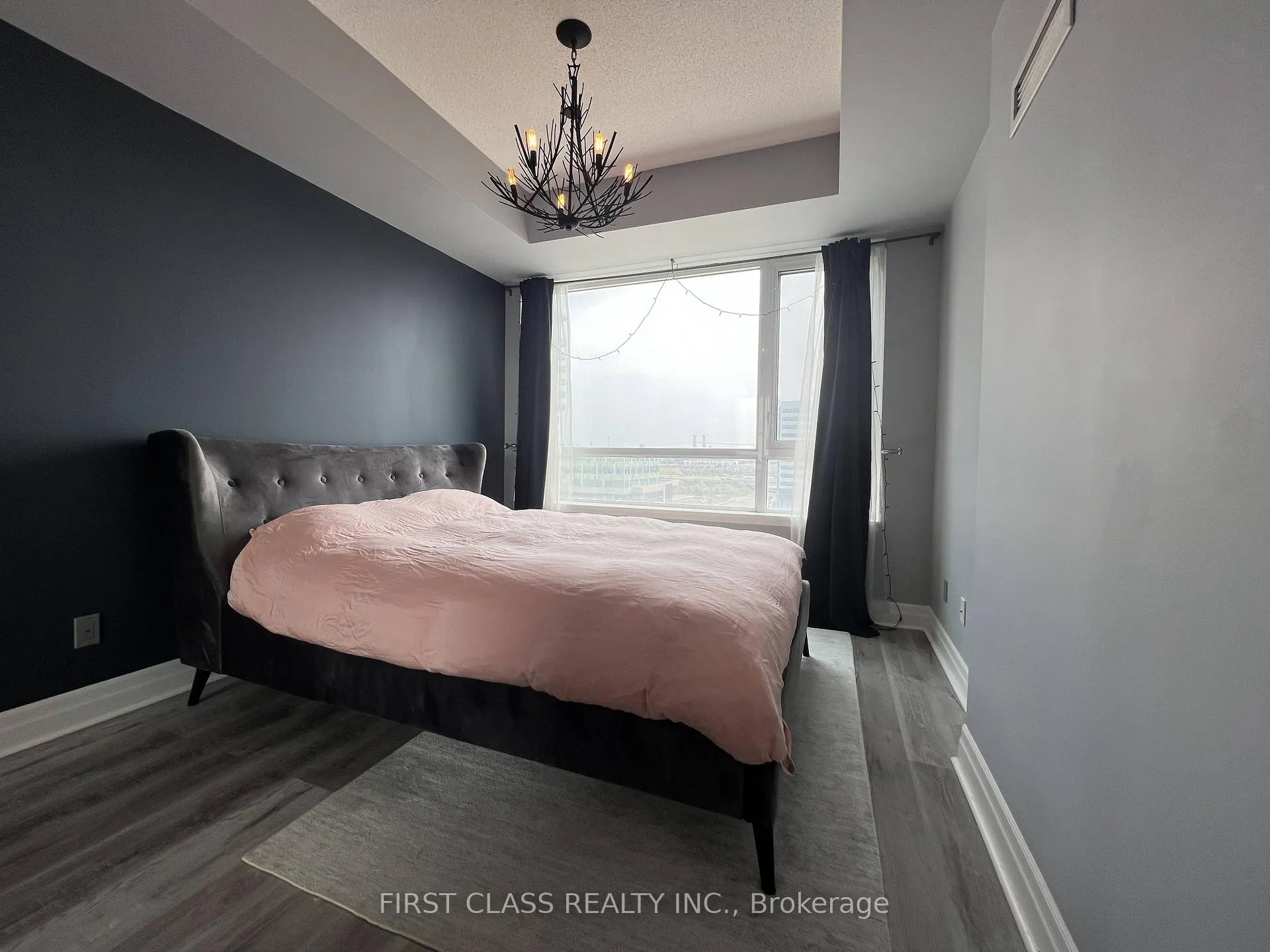 Photo 8 of Unit 819, 8110 Birchmount Road, Markham, Unionville — HOMEH