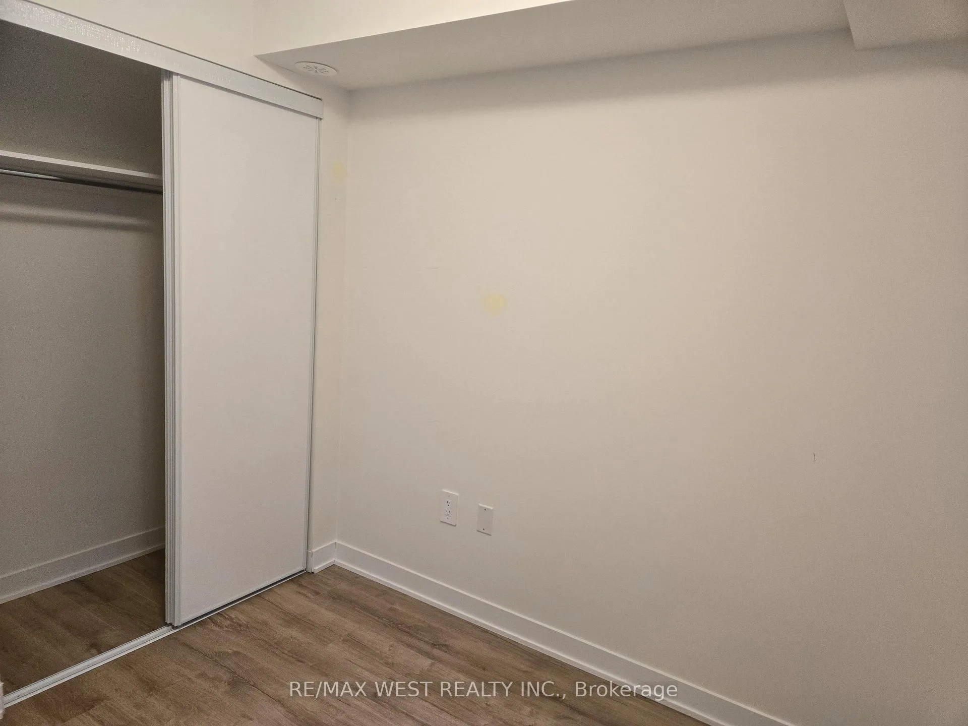 Photo 7 of Unit 311, 755 Omega Drive N, Pickering, Woodlands — HOMEH