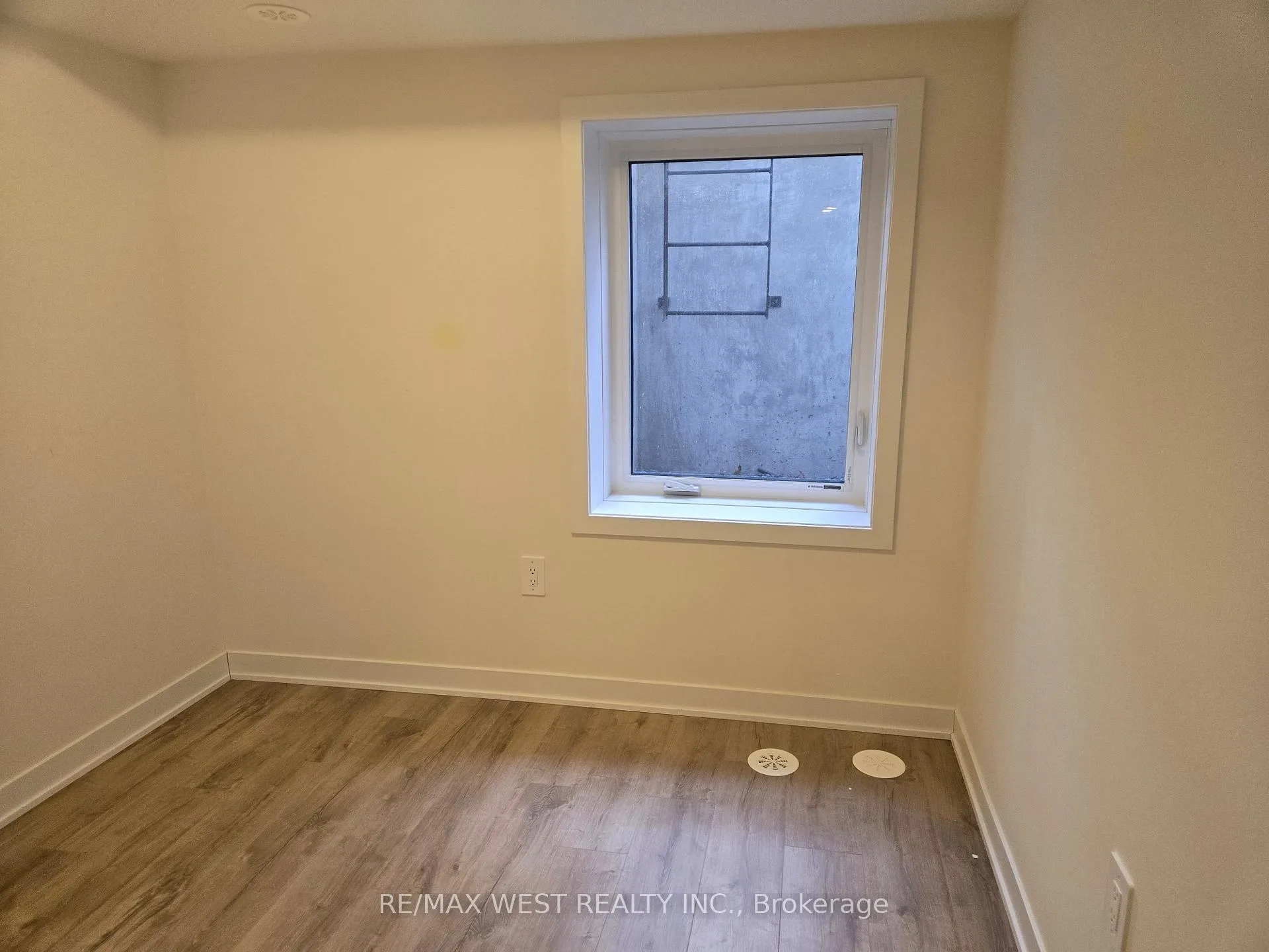 Photo 8 of Unit 311, 755 Omega Drive N, Pickering, Woodlands — HOMEH