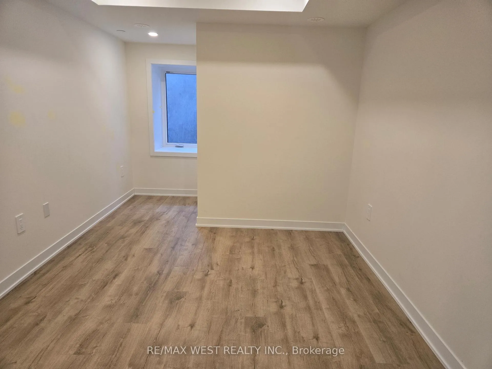 Photo 10 of Unit 311, 755 Omega Drive N, Pickering, Woodlands — HOMEH