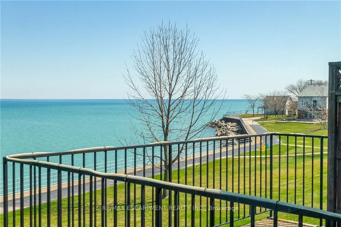 Photo 12 of Unit 56, 515 North Service Road, Hamilton, Stoney Creek — HOMEH