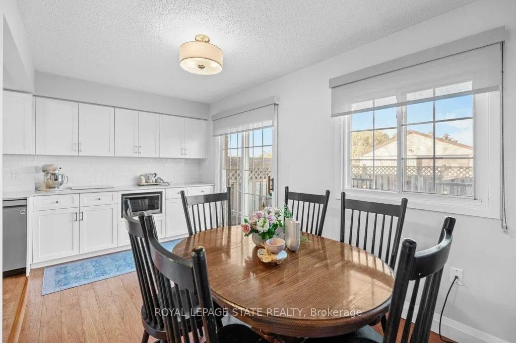 Photo 16 of Unit 4, 241 Limeridge Road W, Hamilton, Rolston — HOMEH