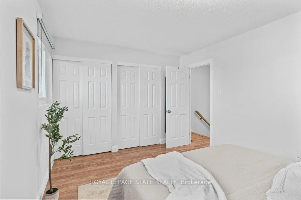 Photo 21 of Unit 4, 241 Limeridge Road W, Hamilton, Rolston — HOMEH