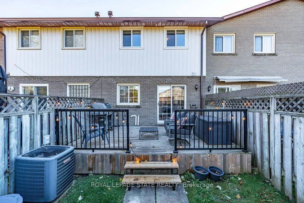 Photo 39 of Unit 4, 241 Limeridge Road W, Hamilton, Rolston — HOMEH