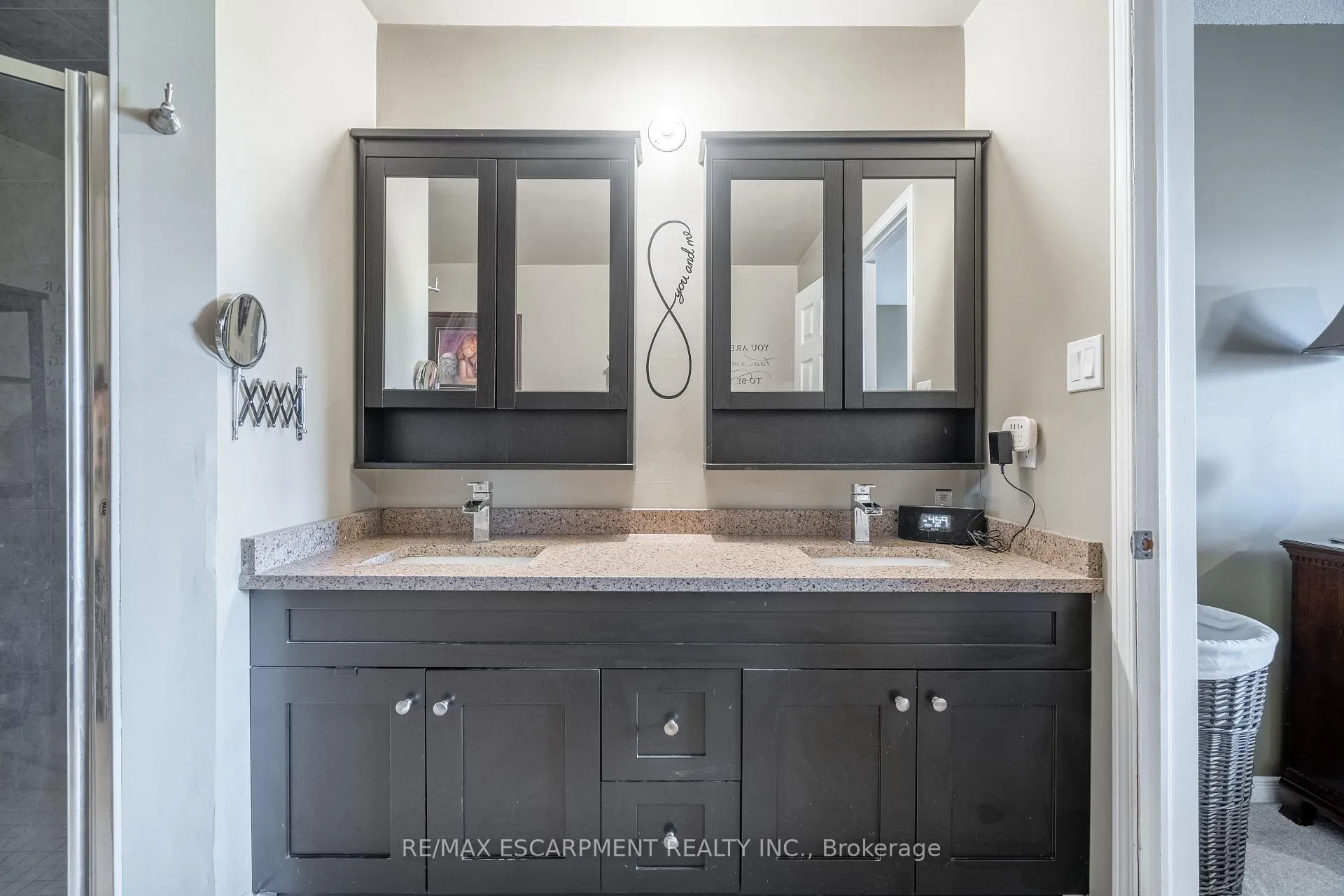 Photo 27 of 52 Meadow Wood Crescent, Hamilton, Stoney Creek — HOMEH