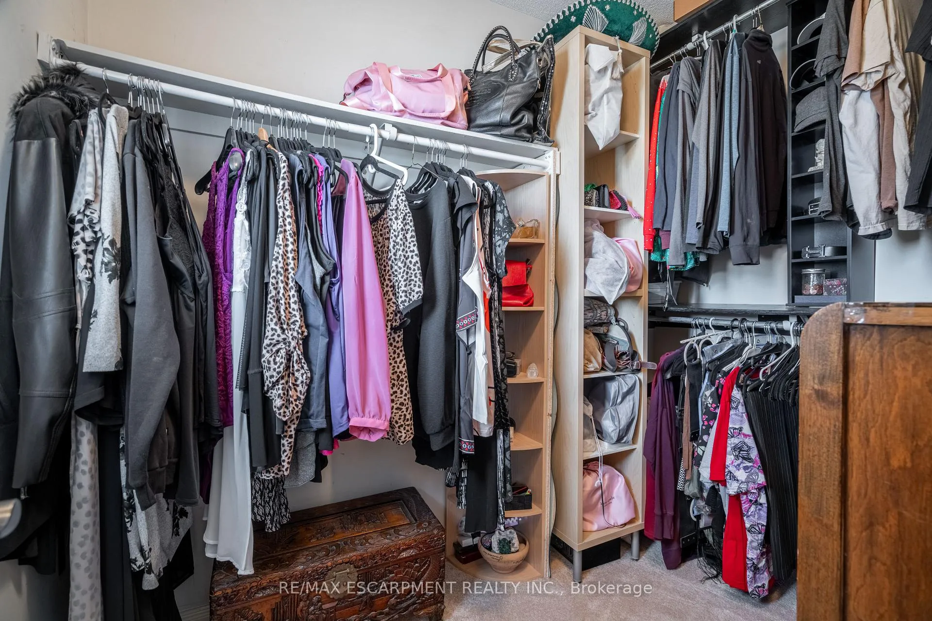 Photo 28 of 52 Meadow Wood Crescent, Hamilton, Stoney Creek — HOMEH