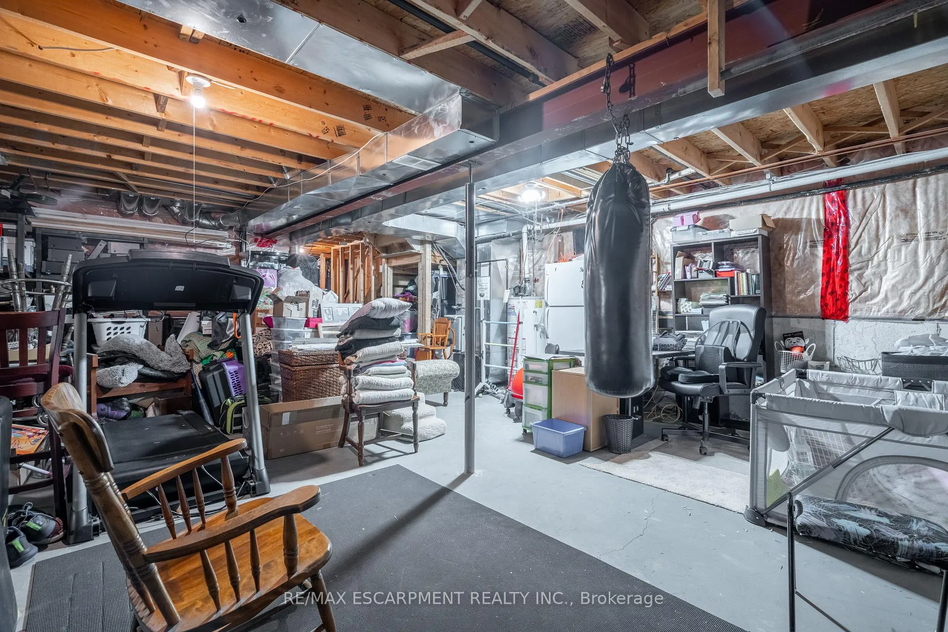 Photo 30 of 52 Meadow Wood Crescent, Hamilton, Stoney Creek — HOMEH
