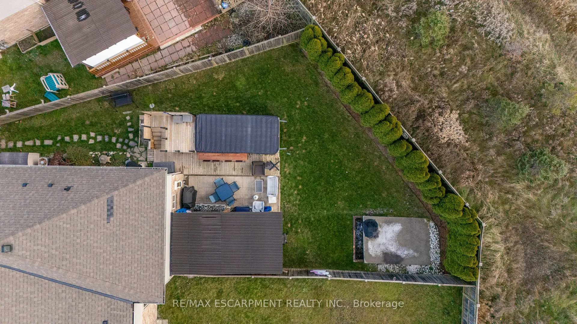 Photo 38 of 52 Meadow Wood Crescent, Hamilton, Stoney Creek — HOMEH