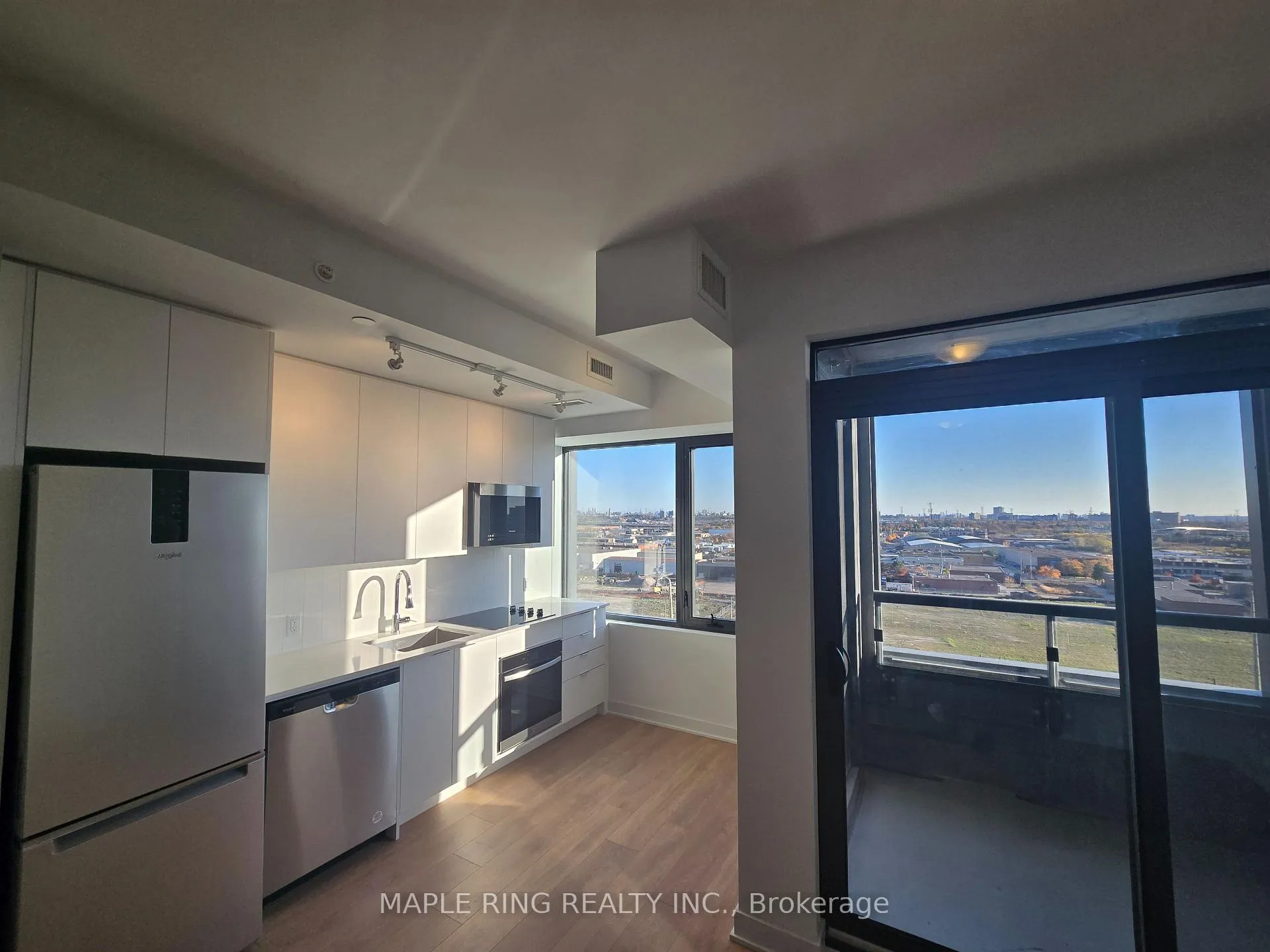 Photo 7 of Unit 1009, 2920 Highway 7 Road, Vaughan, Concord — HOMEH