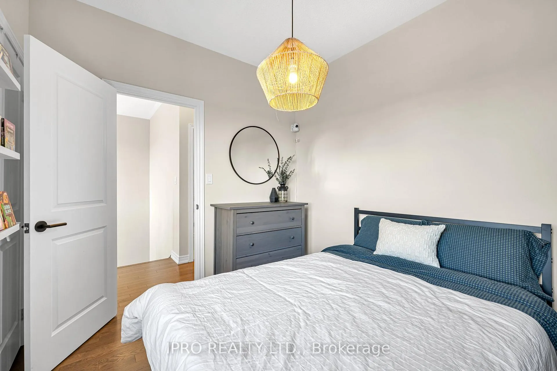 Photo 24 of 174 Moody Drive, Vaughan, Kleinburg — HOMEH