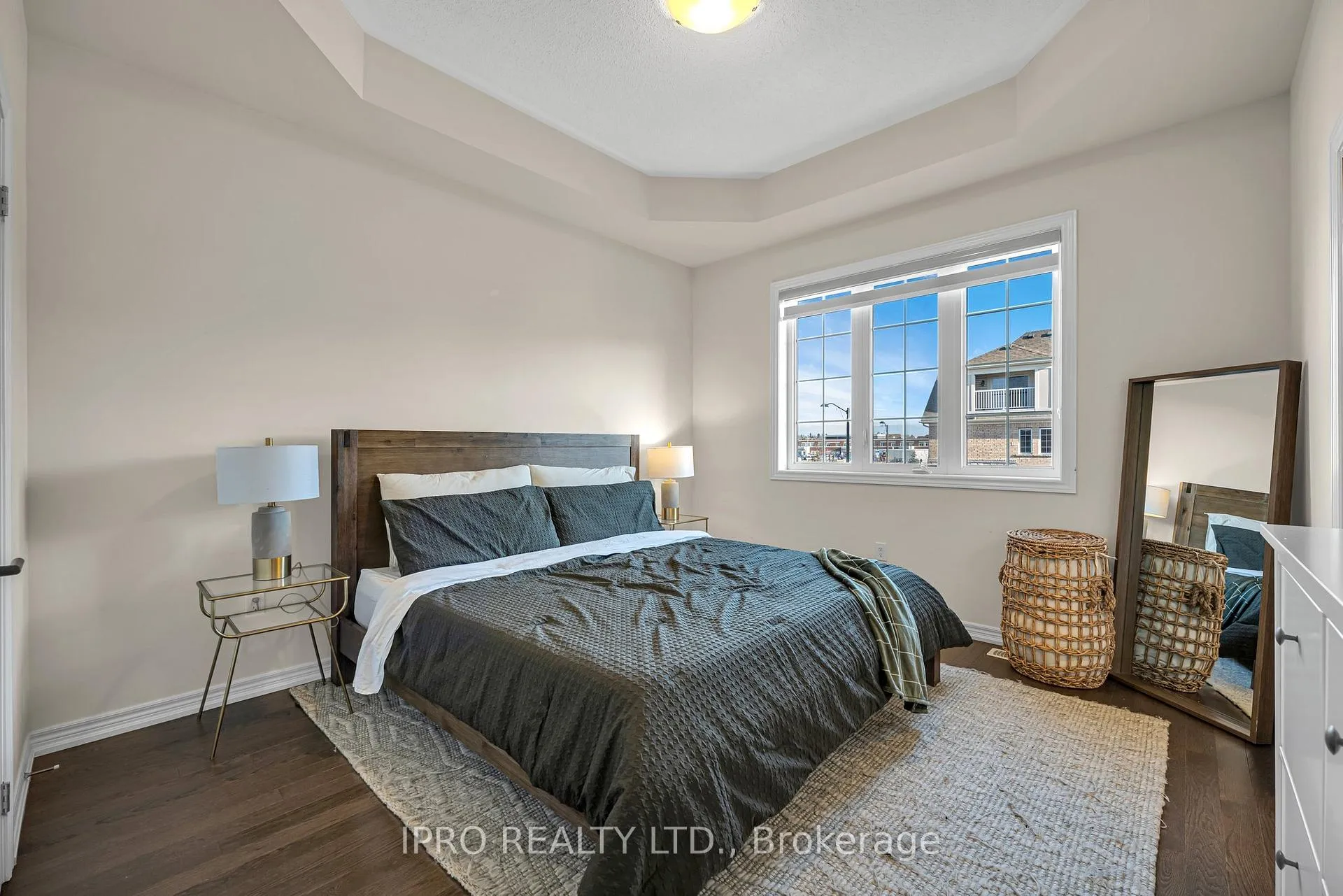 Photo 27 of 174 Moody Drive, Vaughan, Kleinburg — HOMEH