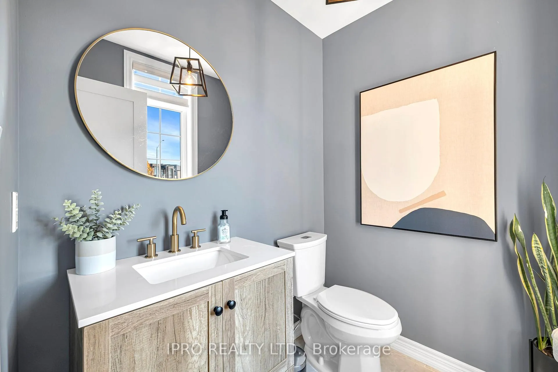Photo 31 of 174 Moody Drive, Vaughan, Kleinburg — HOMEH