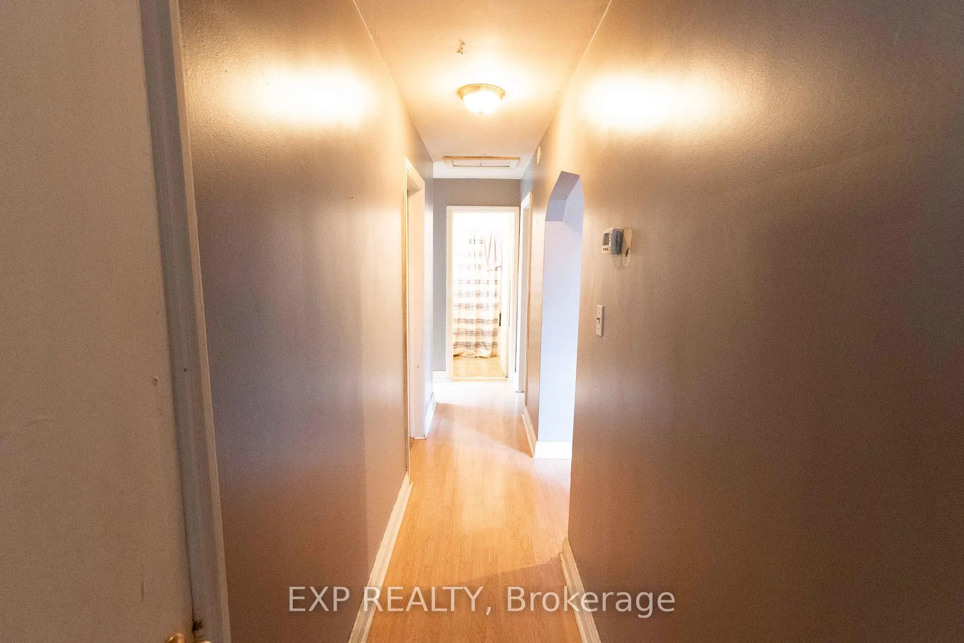 Photo 5 of 501 McConnell Avenue, Cornwall — HOMEH