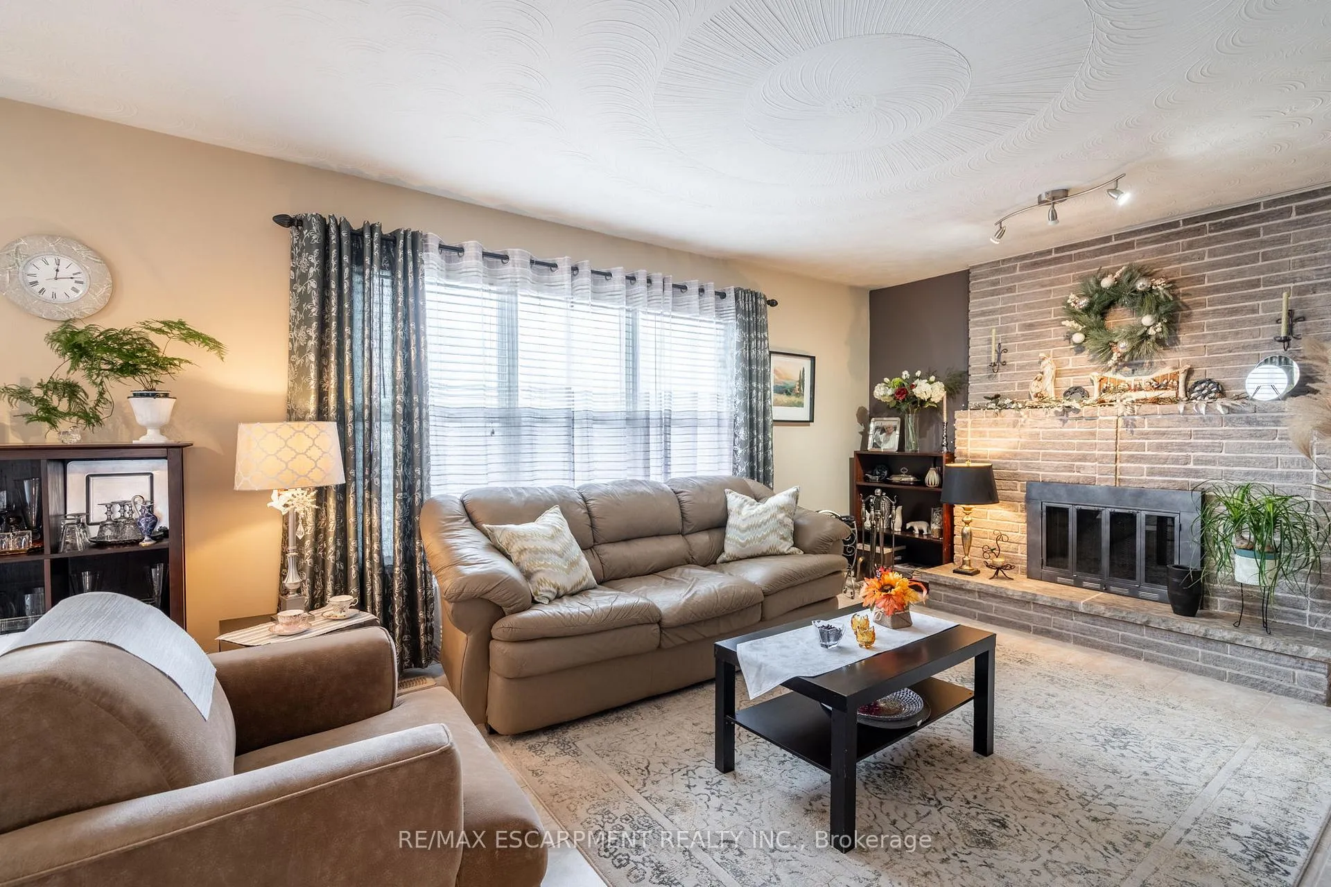 Photo 14 of 145 Homeside Avenue, Hamilton, Stoney Creek — HOMEH