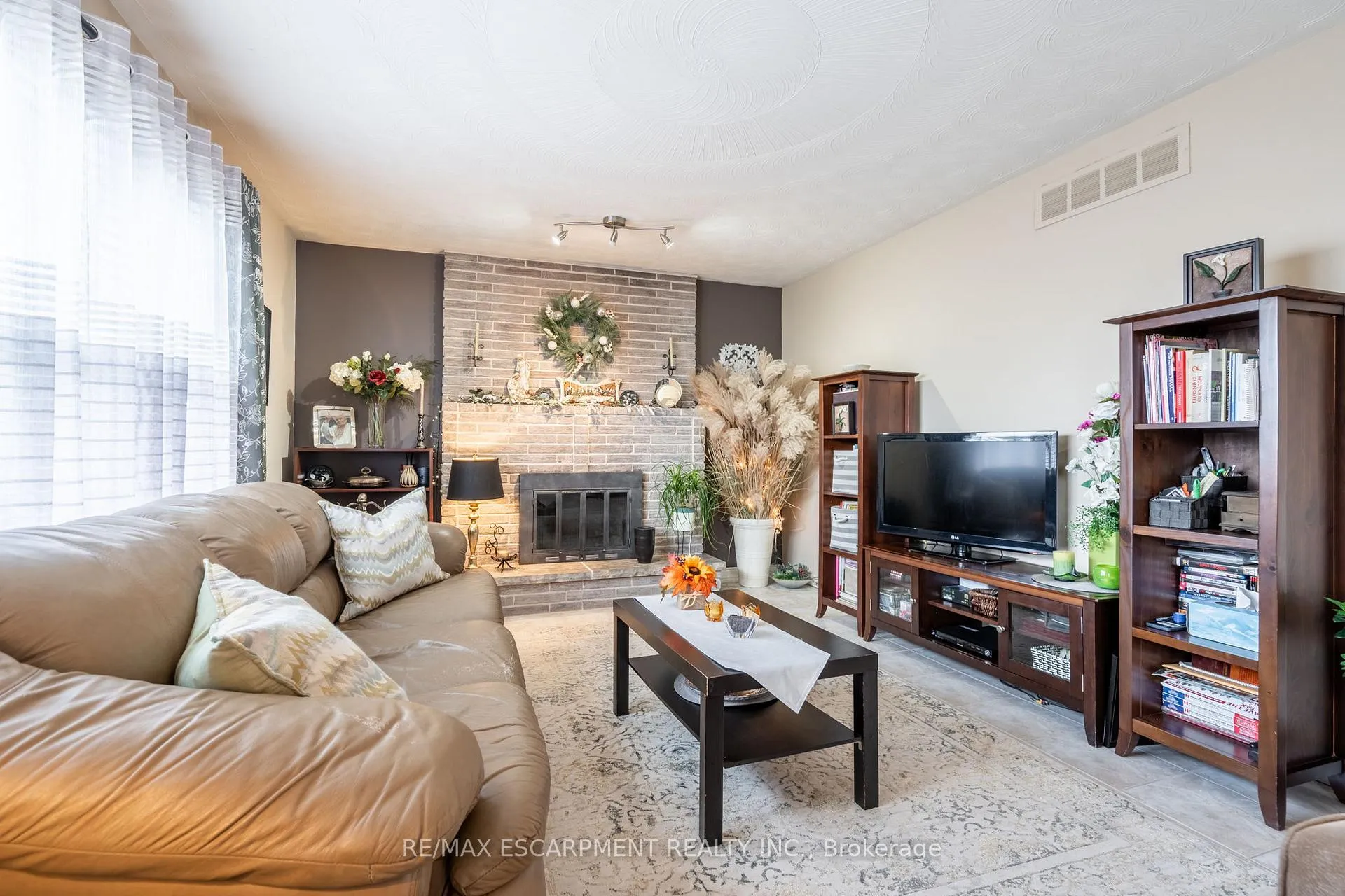 Photo 15 of 145 Homeside Avenue, Hamilton, Stoney Creek — HOMEH