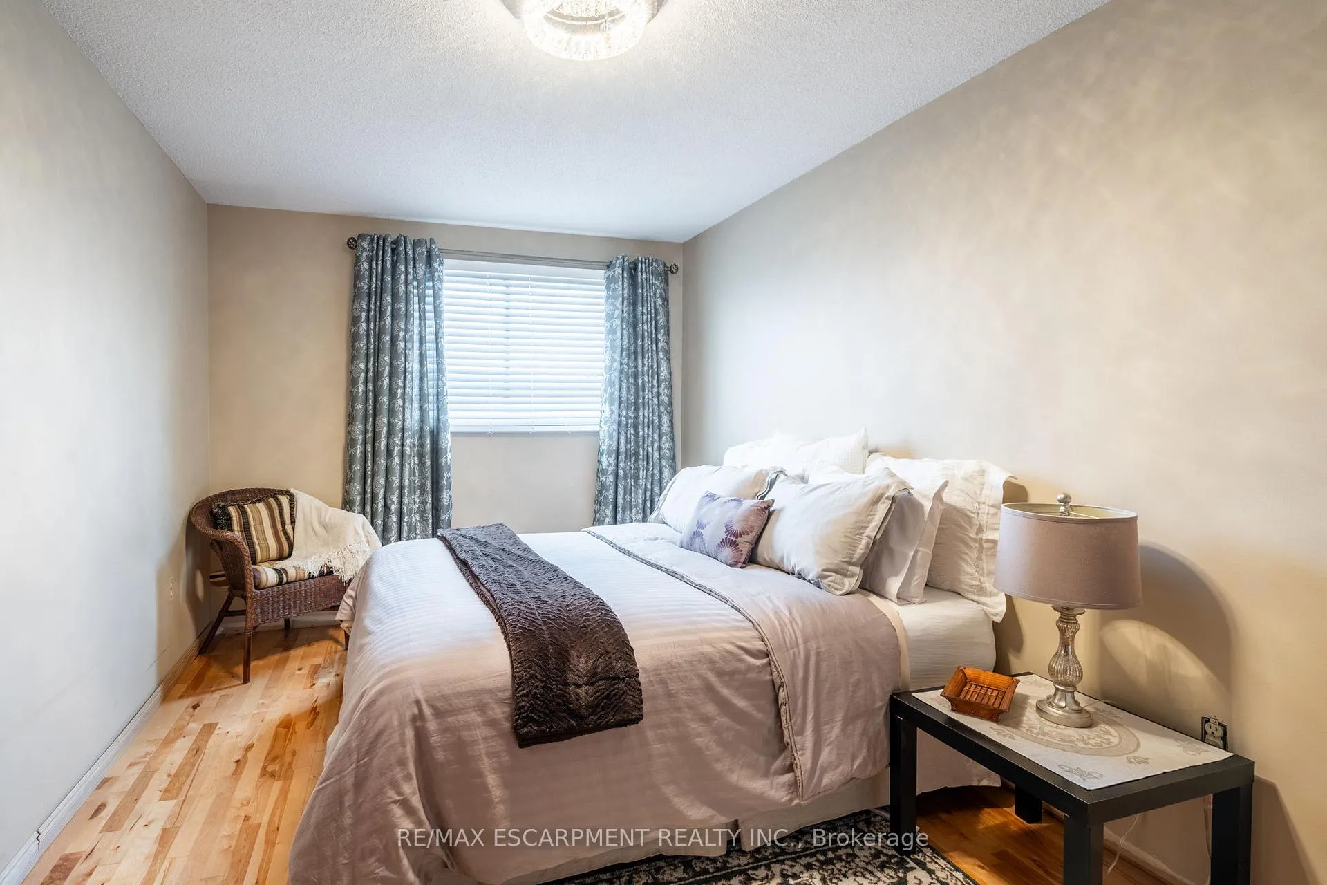 Photo 22 of 145 Homeside Avenue, Hamilton, Stoney Creek — HOMEH