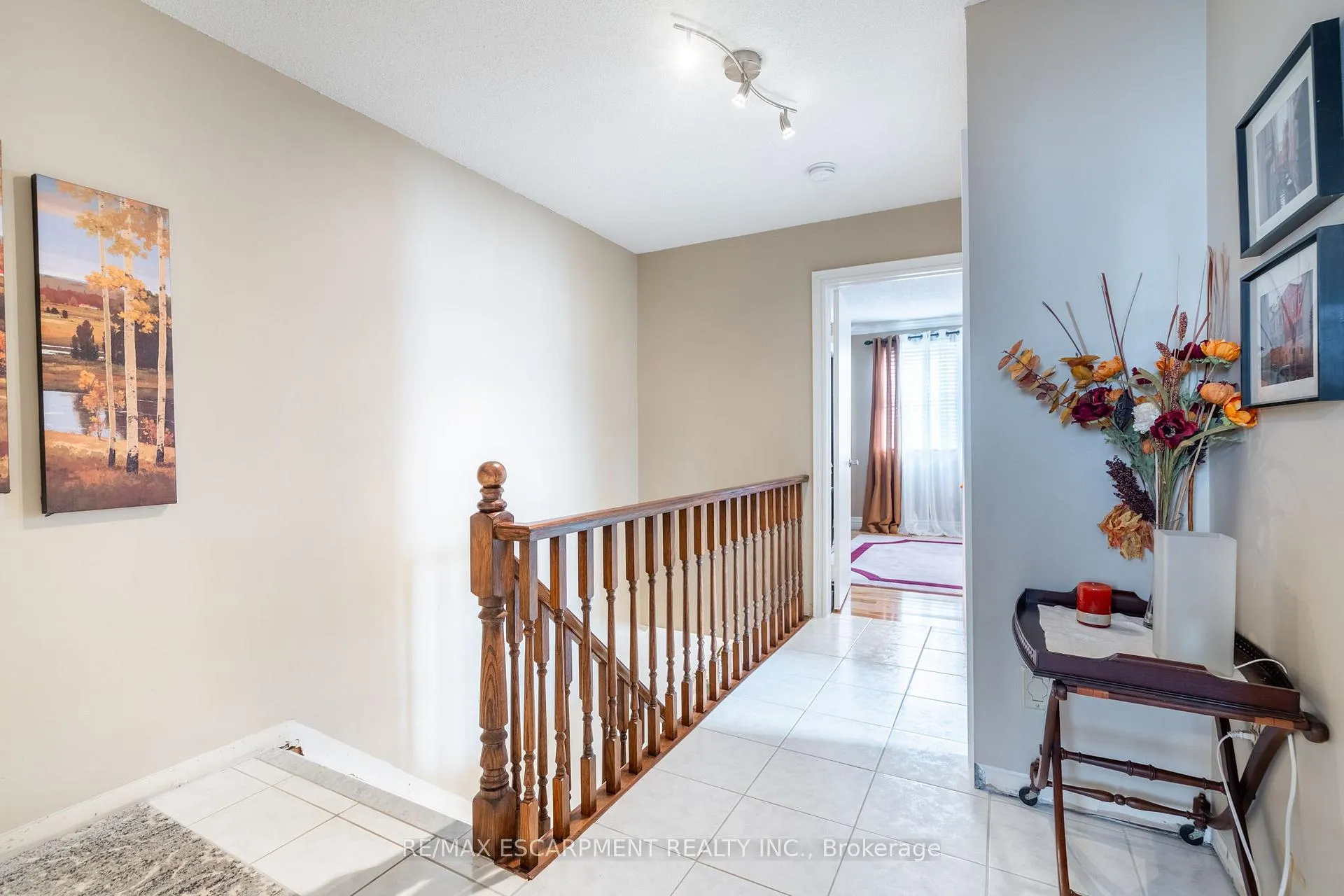 Photo 24 of 145 Homeside Avenue, Hamilton, Stoney Creek — HOMEH